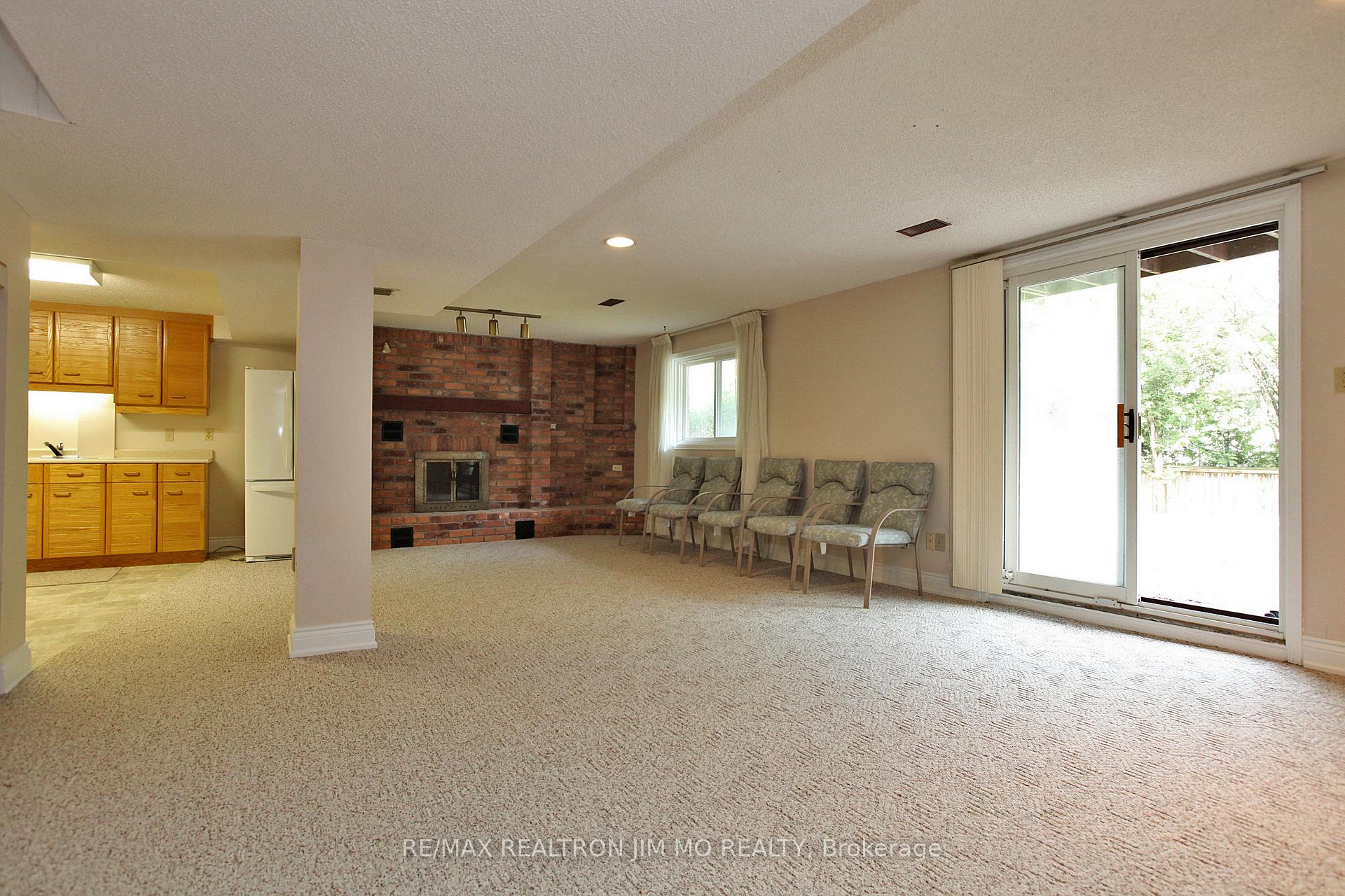 Photo 32 of 102 Briarwood Road, Markham, Unionville — HOMEH