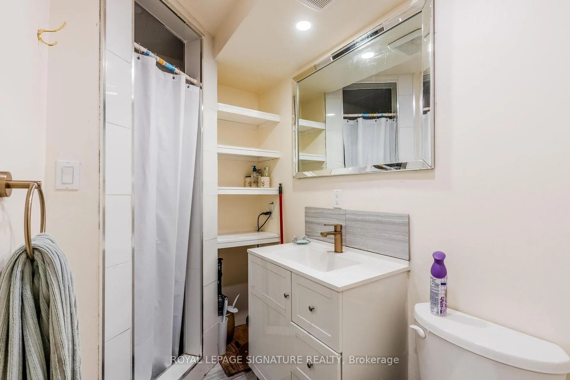Photo 27 of 422 Patterson Drive, Milton, Clarke — HOMEH