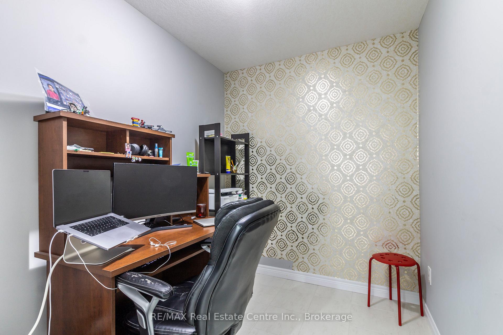 Photo 22 of 616 Florencedale Crescent, Kitchener — HOMEH