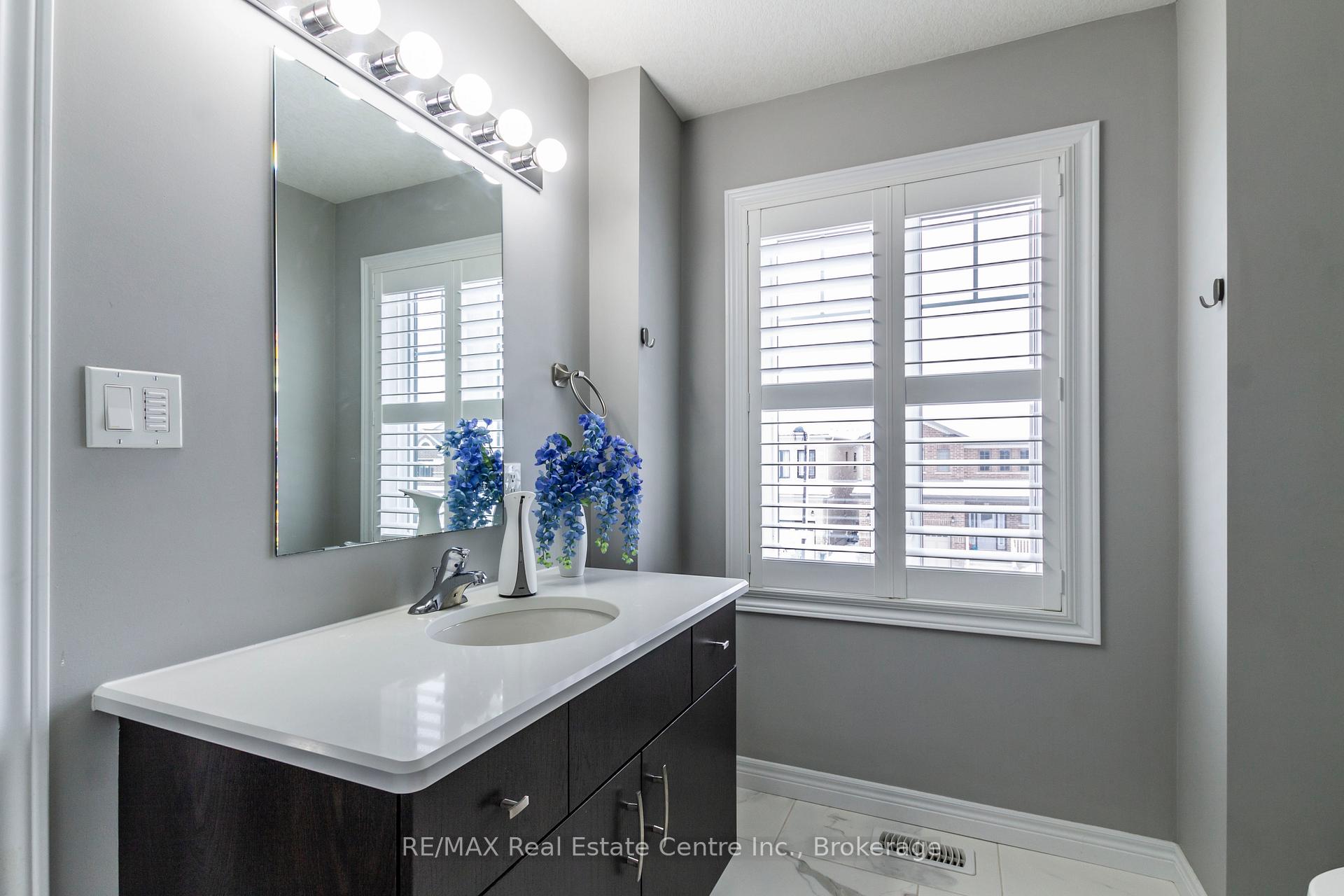 Photo 28 of 616 Florencedale Crescent, Kitchener — HOMEH