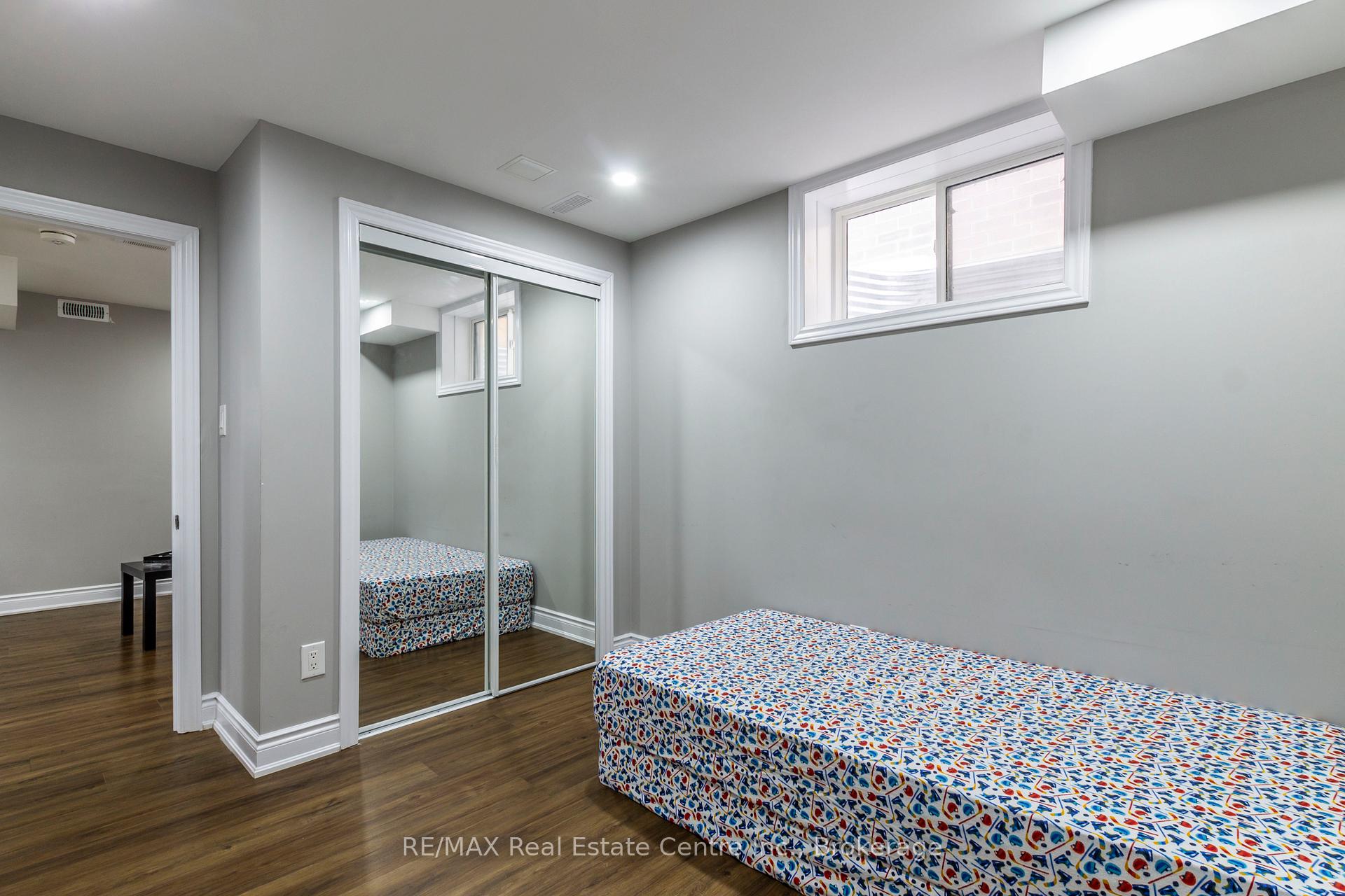 Photo 36 of 616 Florencedale Crescent, Kitchener — HOMEH