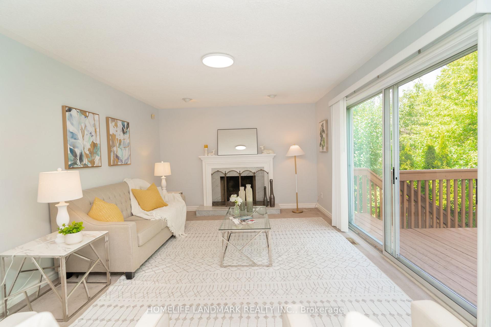Photo 17 of 33 John Stiver Crescent, Markham, Buttonville — HOMEH