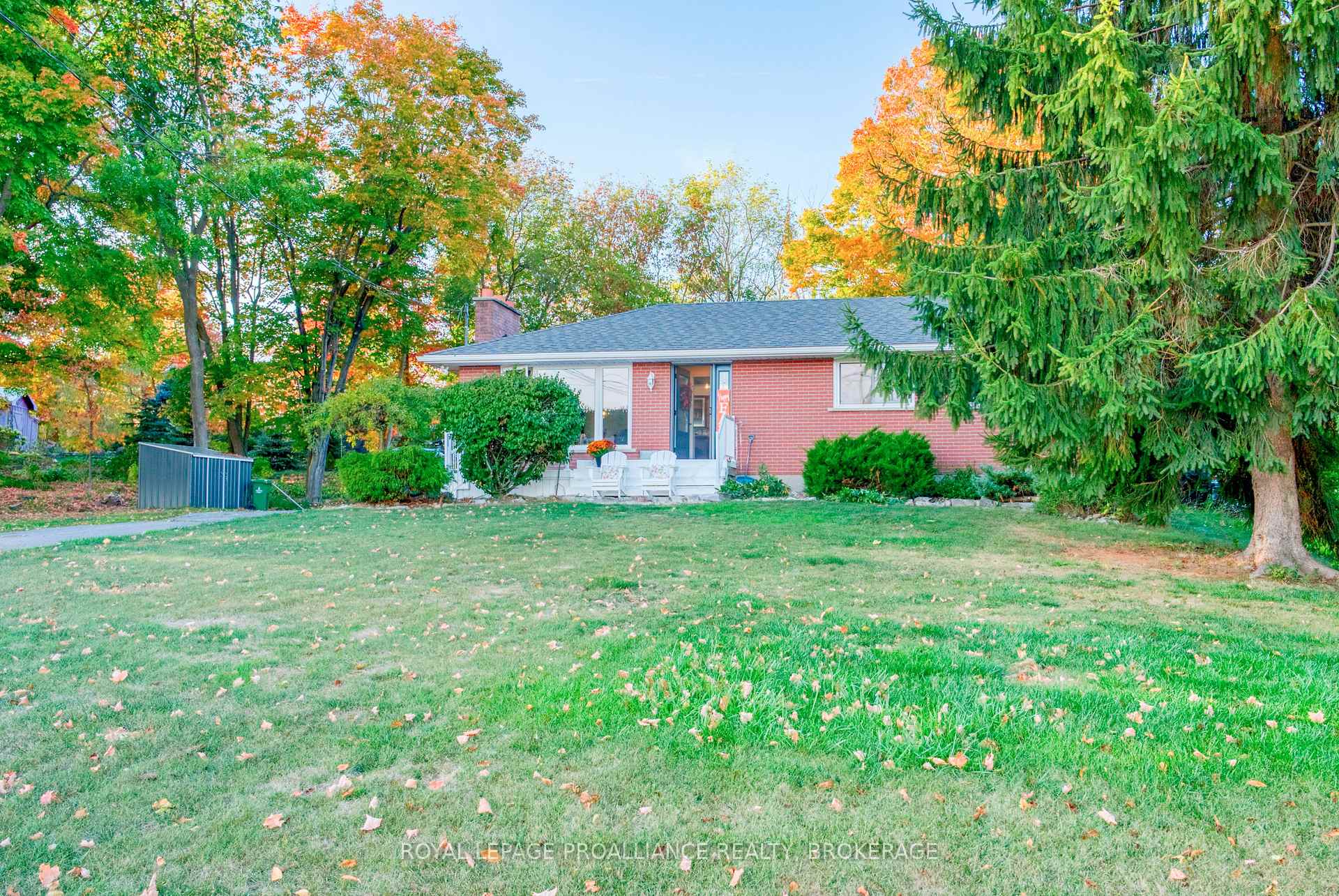 Photo 3 of 2679 Patterson Road, Kingston, City North of 401 — HOMEH