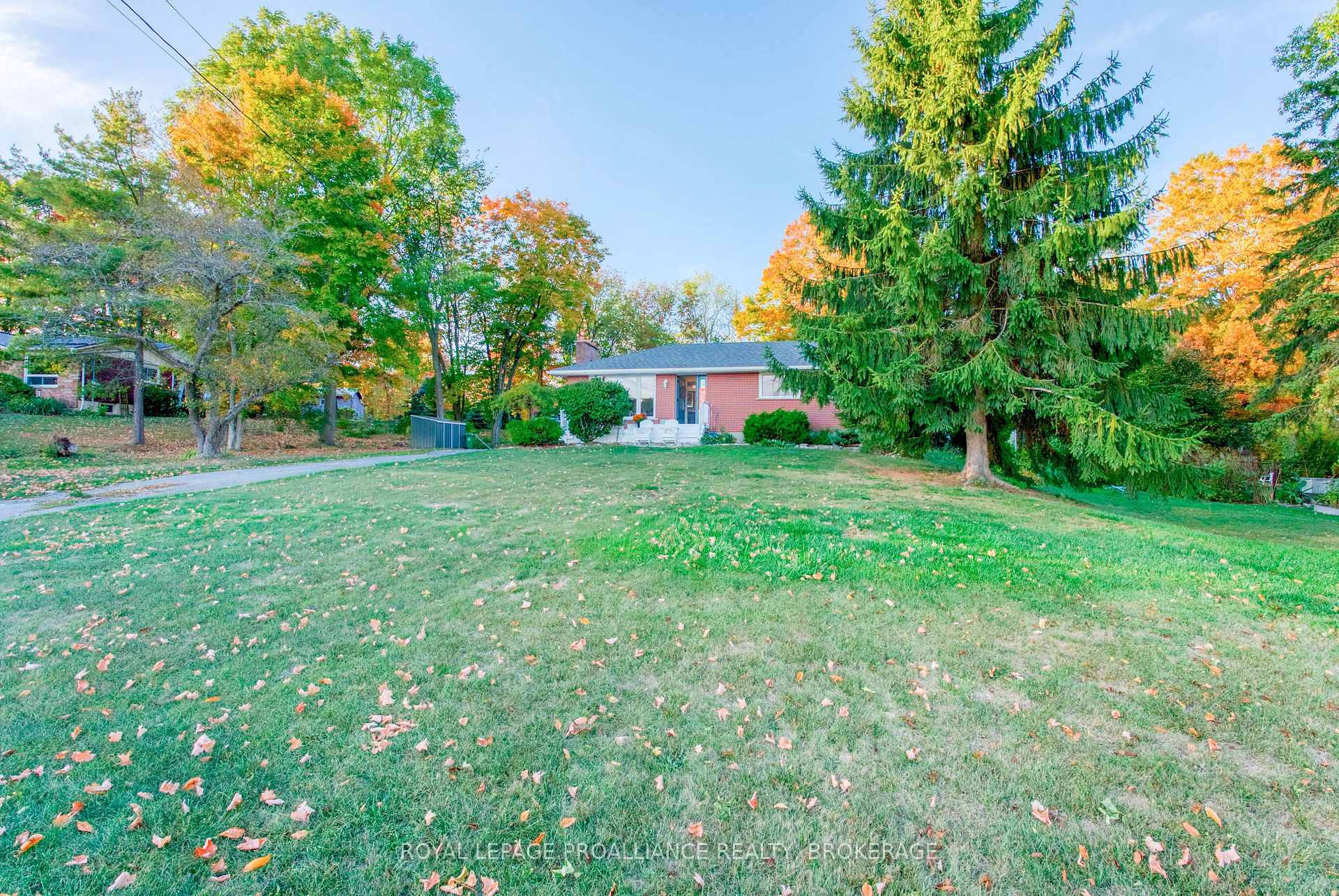 Photo 4 of 2679 Patterson Road, Kingston, City North of 401 — HOMEH