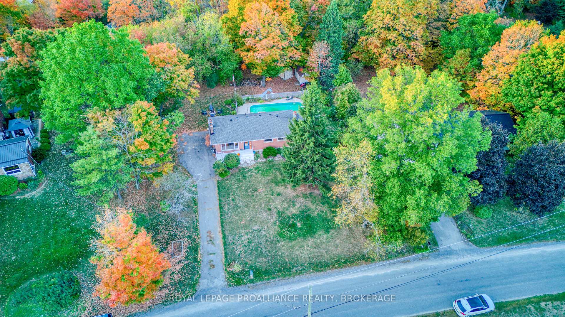 Photo 6 of 2679 Patterson Road, Kingston, City North of 401 — HOMEH