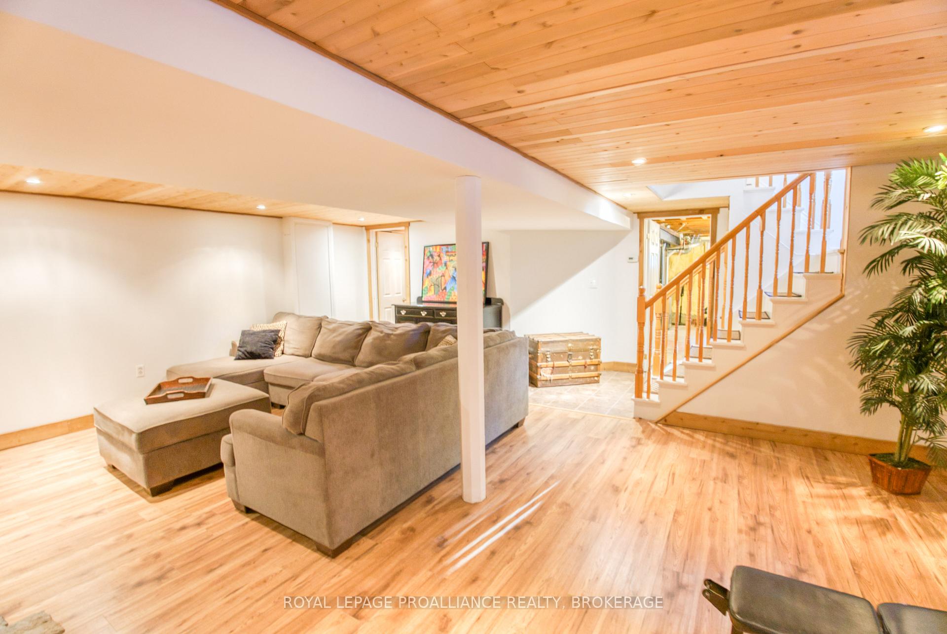 Photo 27 of 2679 Patterson Road, Kingston, City North of 401 — HOMEH