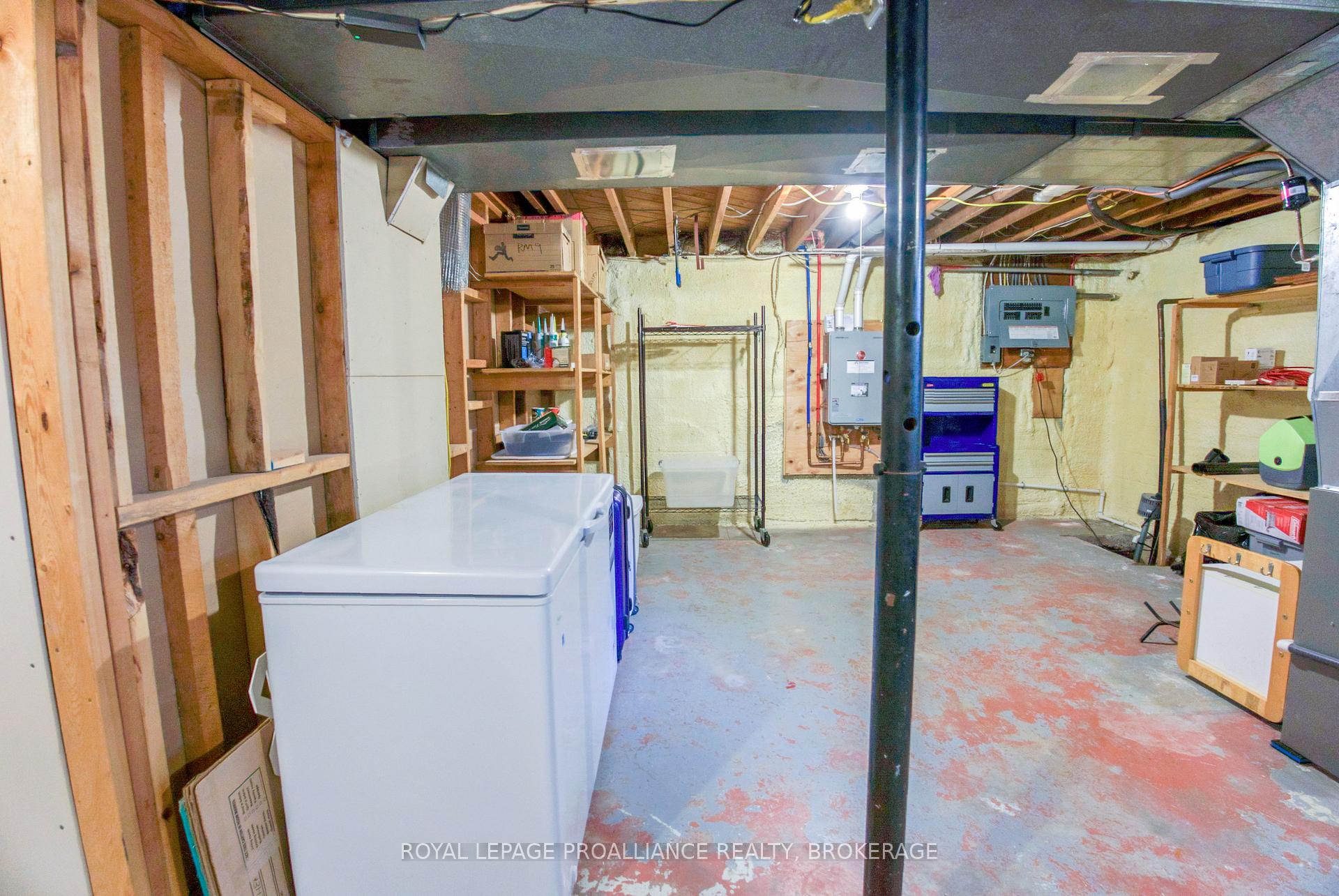 Photo 31 of 2679 Patterson Road, Kingston, City North of 401 — HOMEH