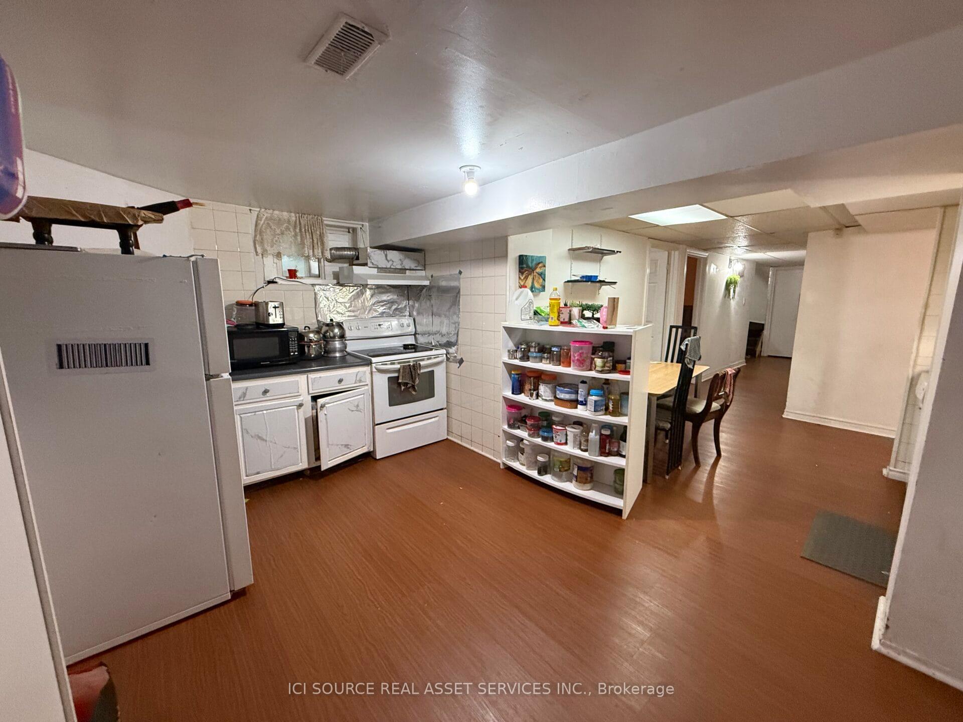 Photo 5 of Unit Basement, 54 Dewberry Drive, Markham, Middlefield — HOMEH