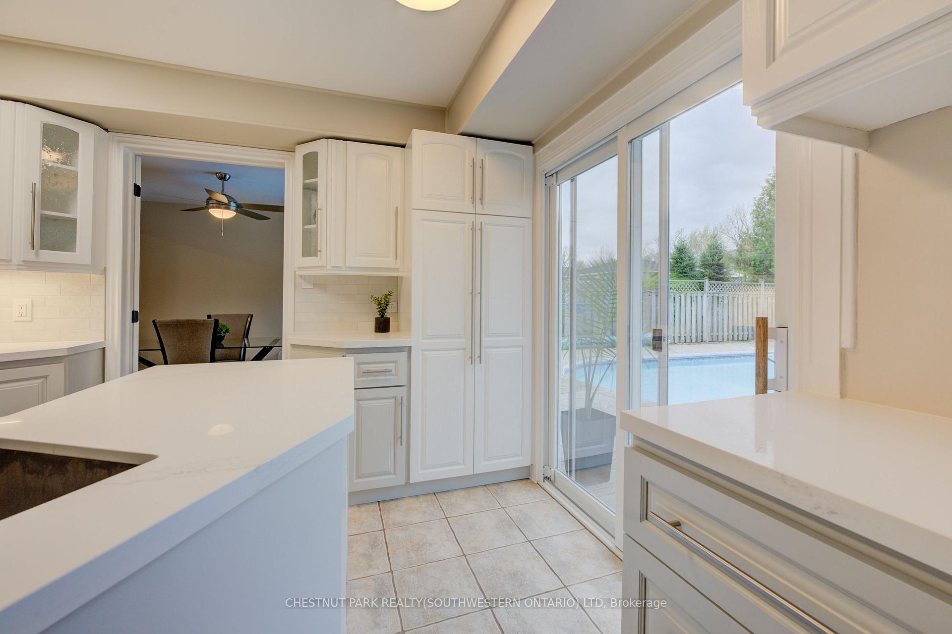 Photo 17 of 103 Montcalm Drive, Kitchener — HOMEH