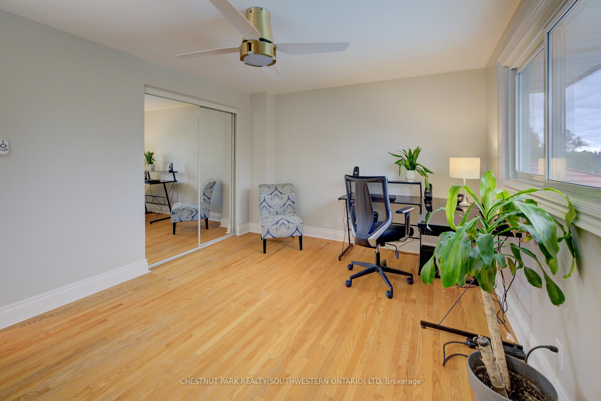 Photo 30 of 103 Montcalm Drive, Kitchener — HOMEH