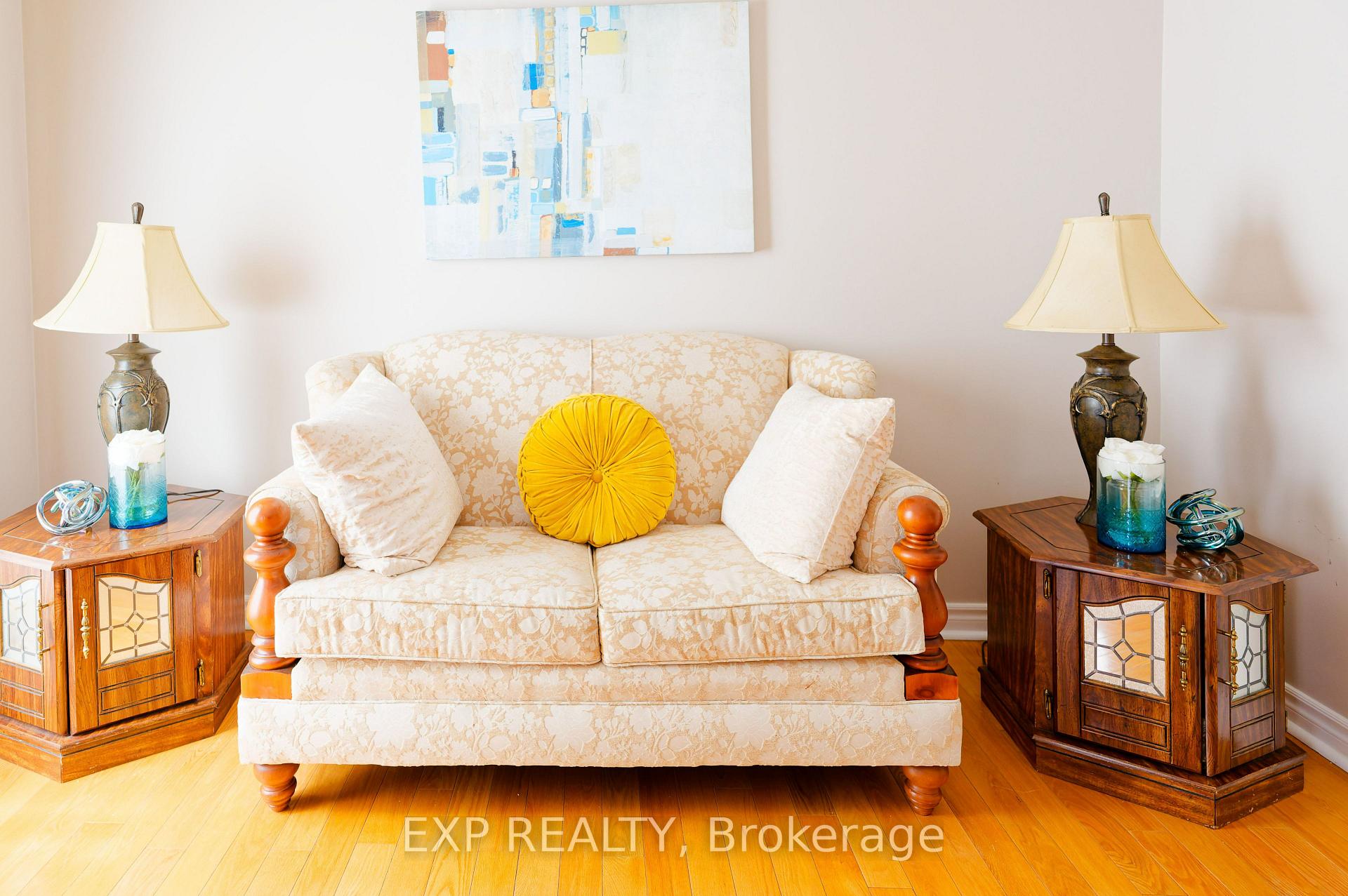 Photo 4 of 24 Jaffray Road, Markham, Milliken Mills East — HOMEH