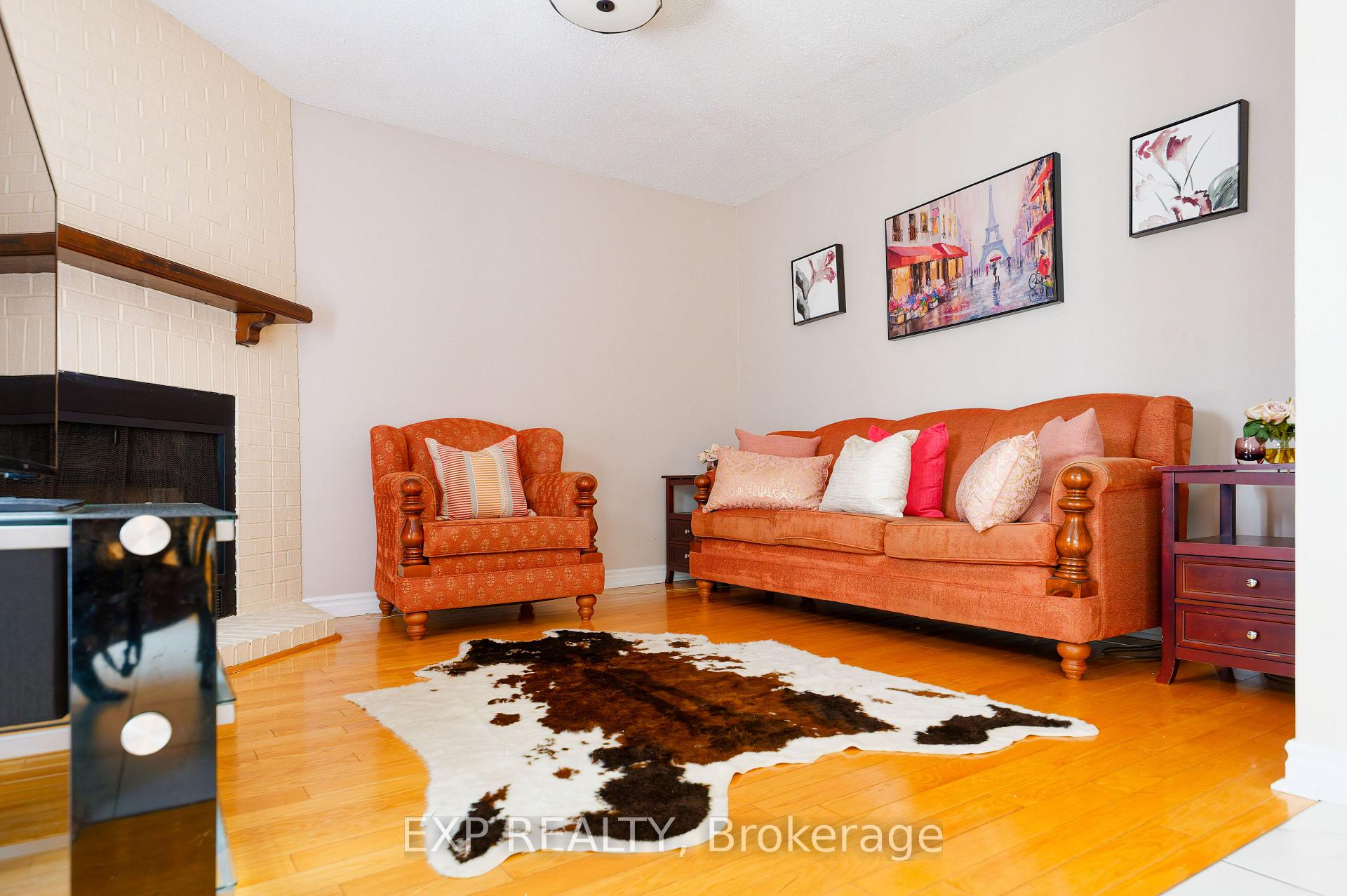 Photo 6 of 24 Jaffray Road, Markham, Milliken Mills East — HOMEH