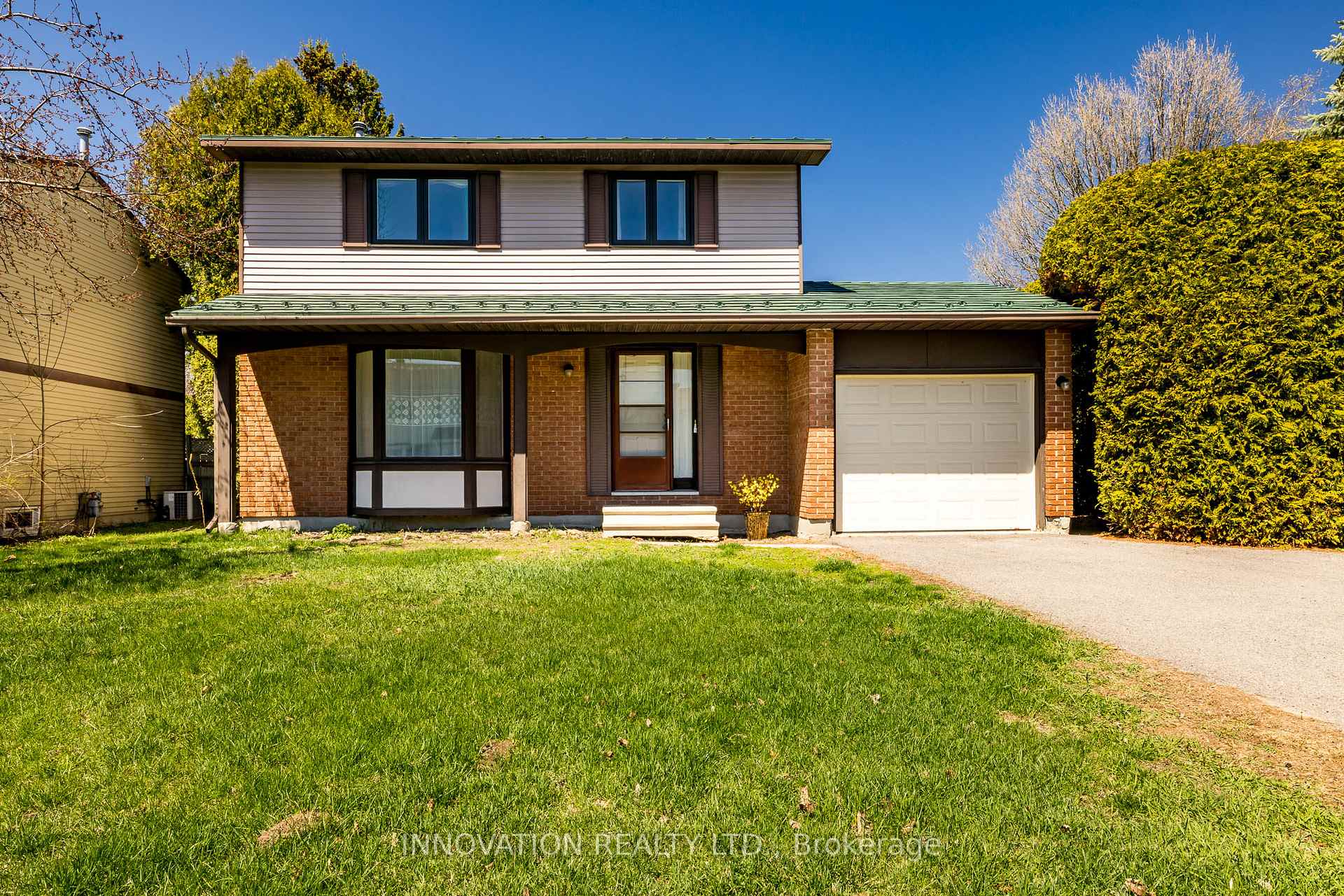Front of 15 Scharf Lane