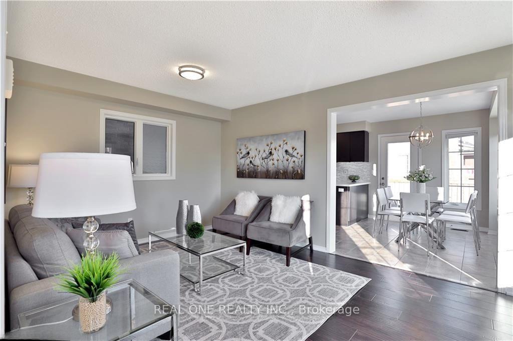 Photo 7 of 70 Mcknight Avenue, Hamilton, Waterdown — HOMEH