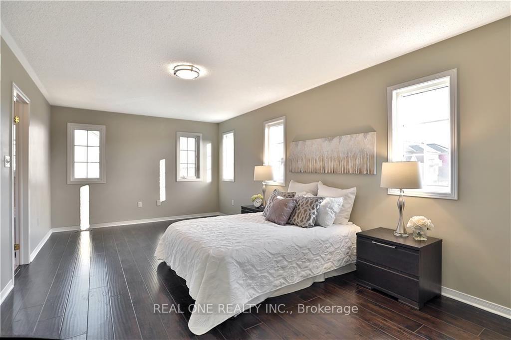 Photo 15 of 70 Mcknight Avenue, Hamilton, Waterdown — HOMEH