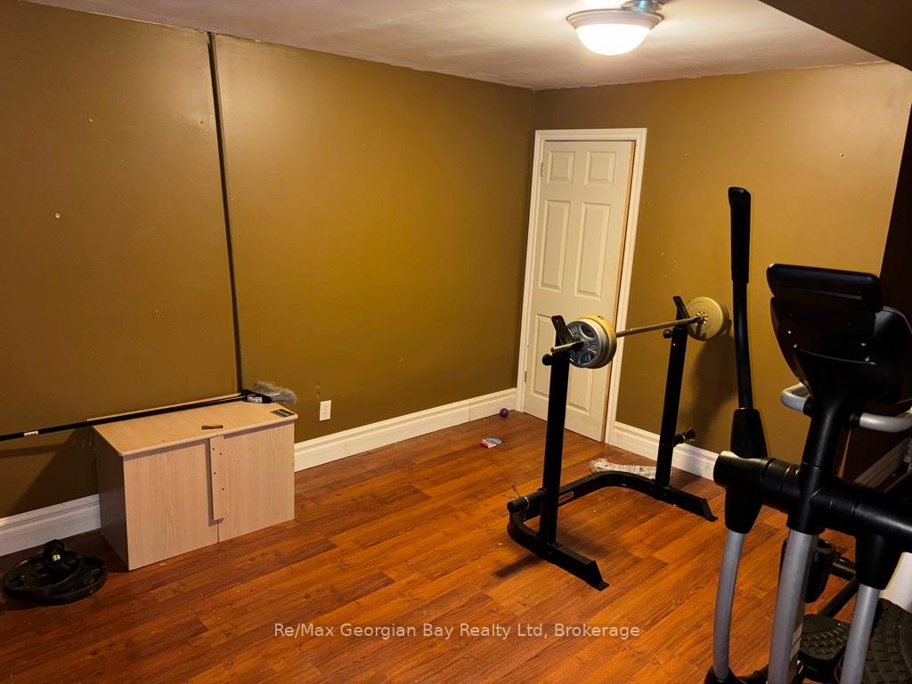 Photo 12 of 269 Chaingate Drive, Midland — HOMEH