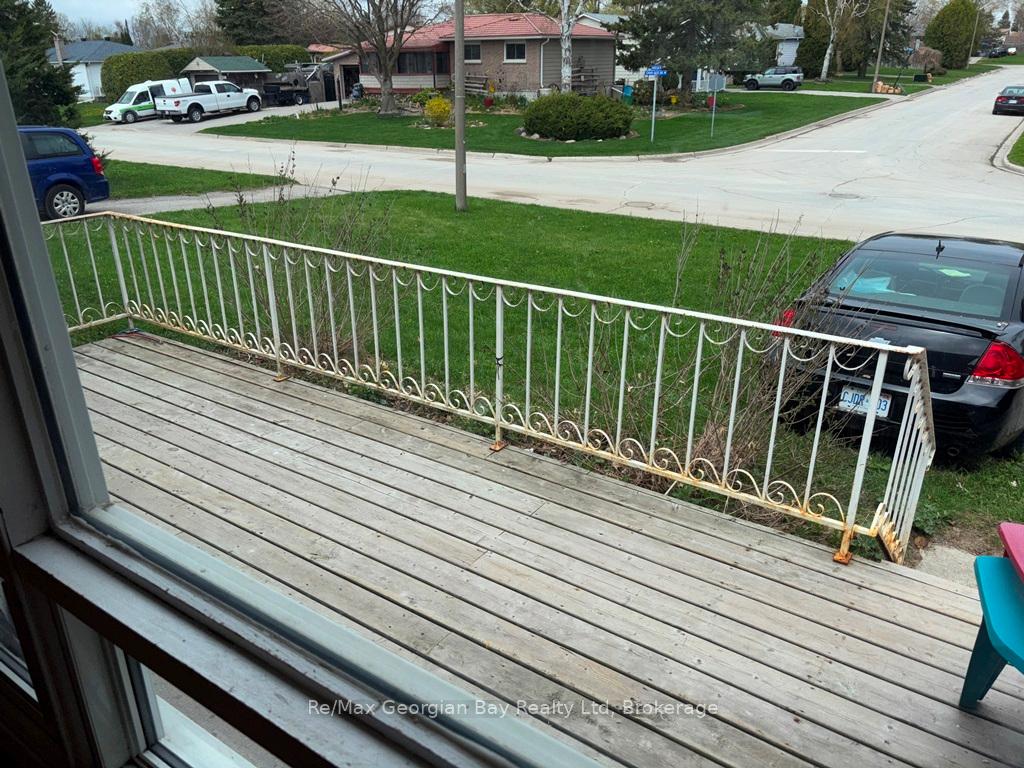 Photo 17 of 269 Chaingate Drive, Midland — HOMEH