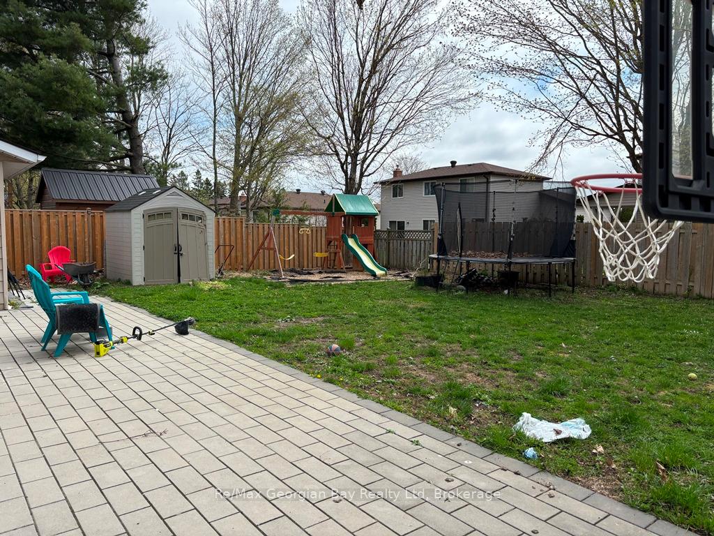 Photo 20 of 269 Chaingate Drive, Midland — HOMEH