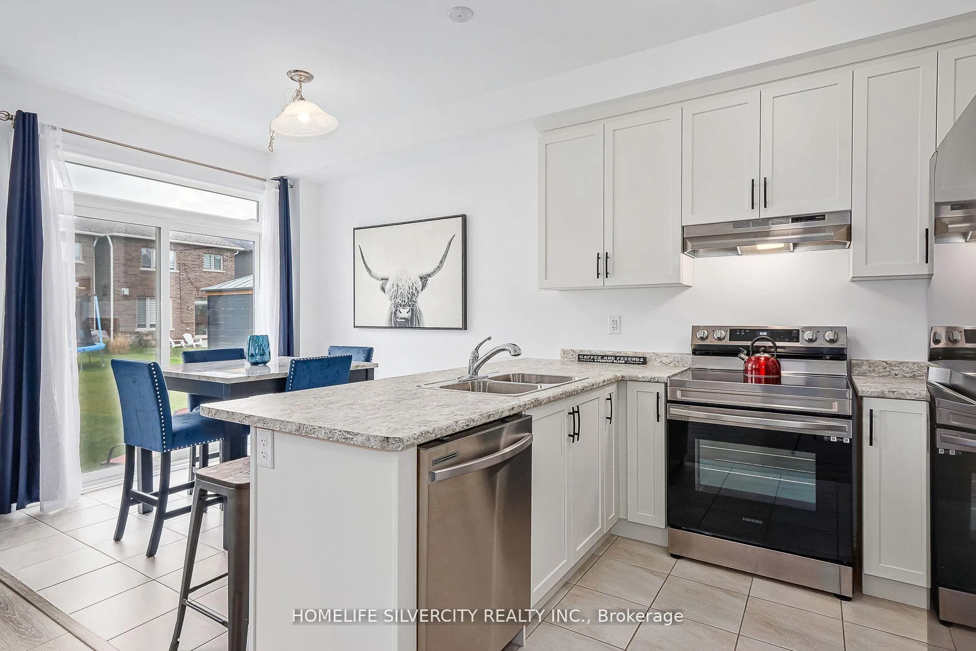 Photo 4 of 5 kirby Avenue, Collingwood — HOMEH