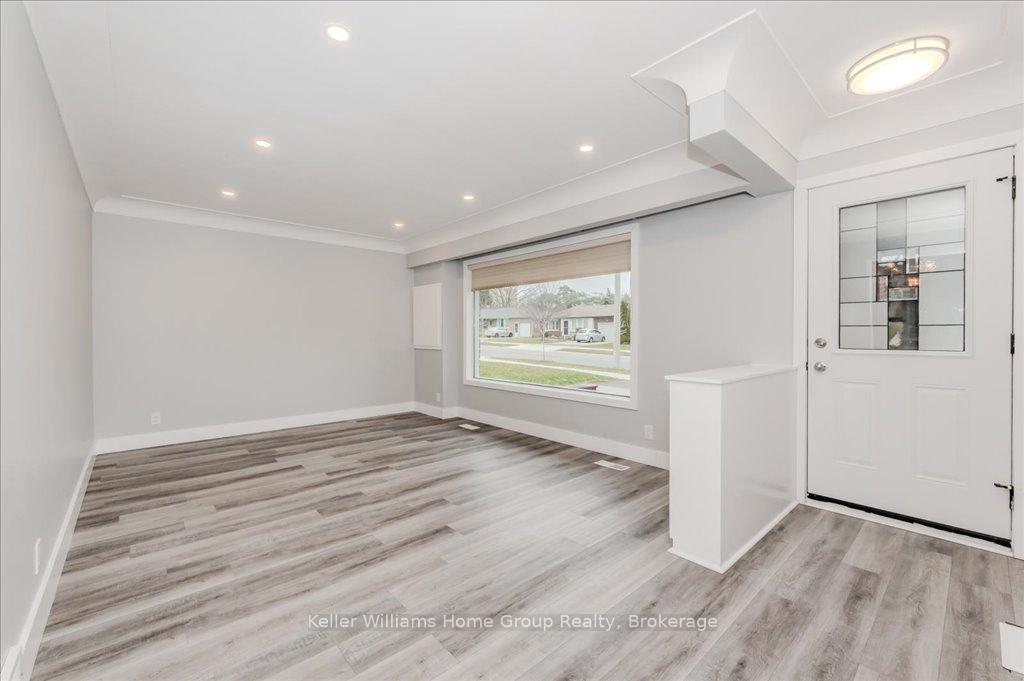 Photo 3 of 66 Traynor Avenue, Kitchener — HOMEH