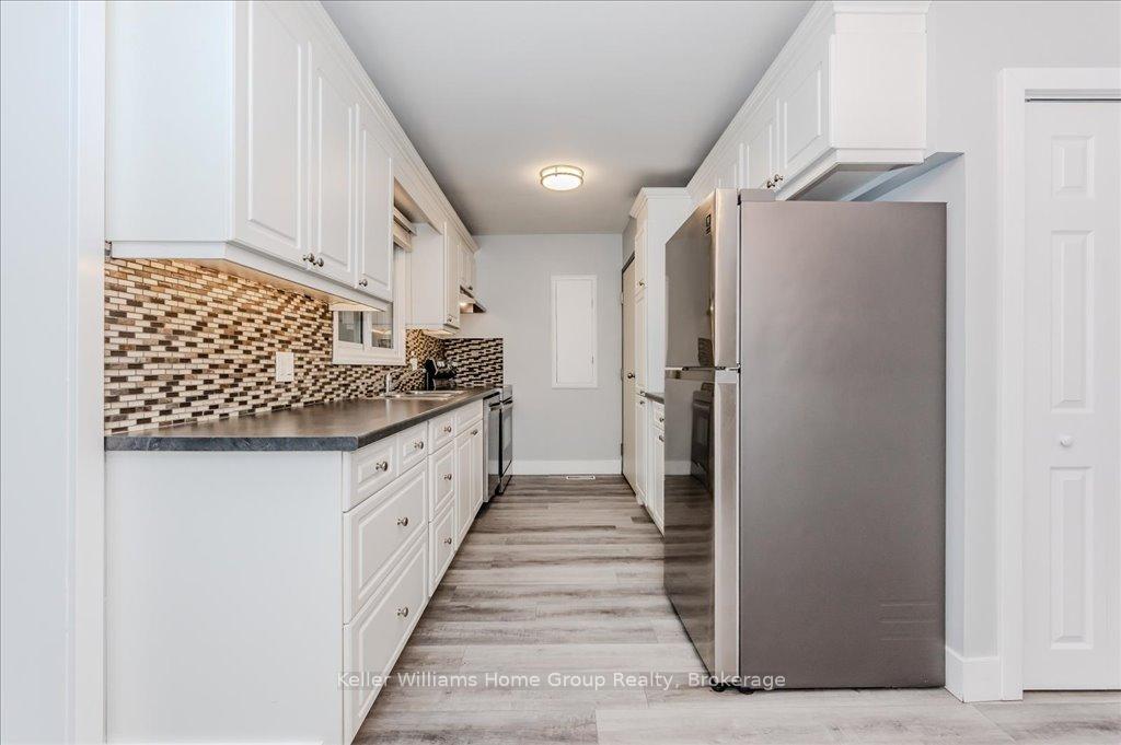 Photo 8 of 66 Traynor Avenue, Kitchener — HOMEH