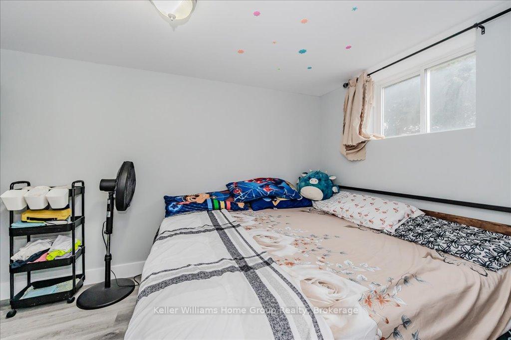 Photo 26 of 66 Traynor Avenue, Kitchener — HOMEH