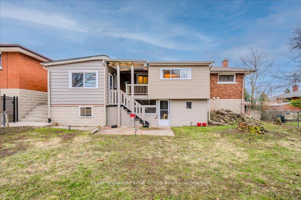 Photo 34 of 66 Traynor Avenue, Kitchener — HOMEH