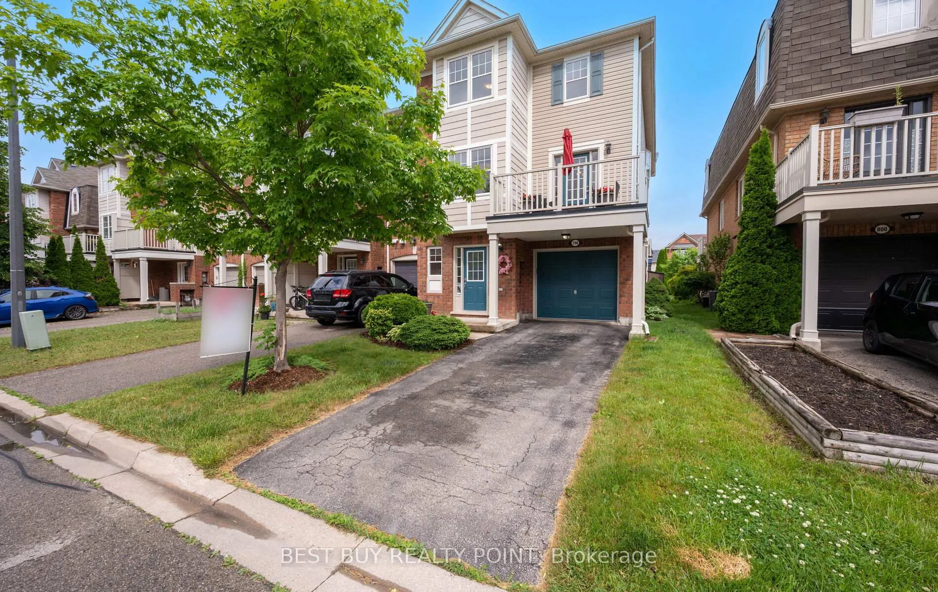 Photo 1 of 798 Shortreed Crescent, Milton, Coates — HOMEH