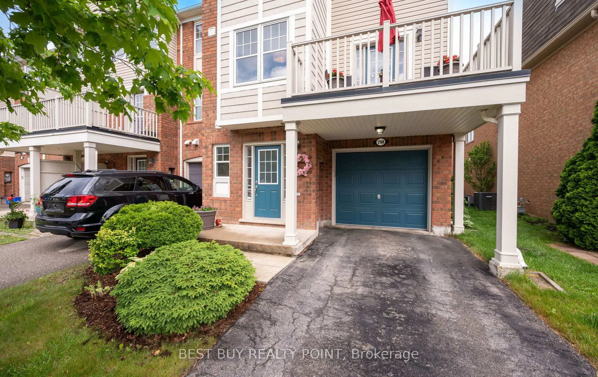 Photo 4 of 798 Shortreed Crescent, Milton, Coates — HOMEH