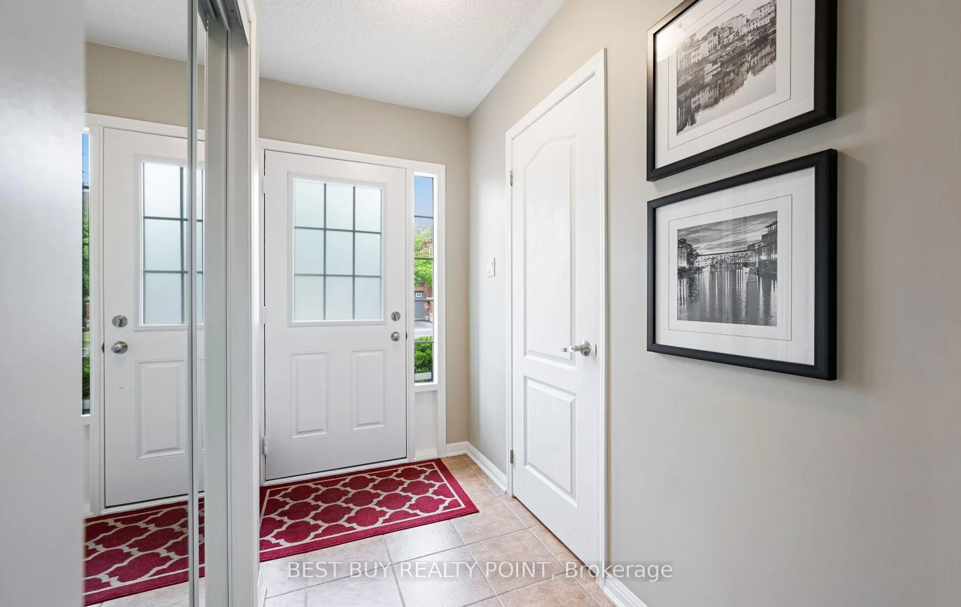 Photo 8 of 798 Shortreed Crescent, Milton, Coates — HOMEH
