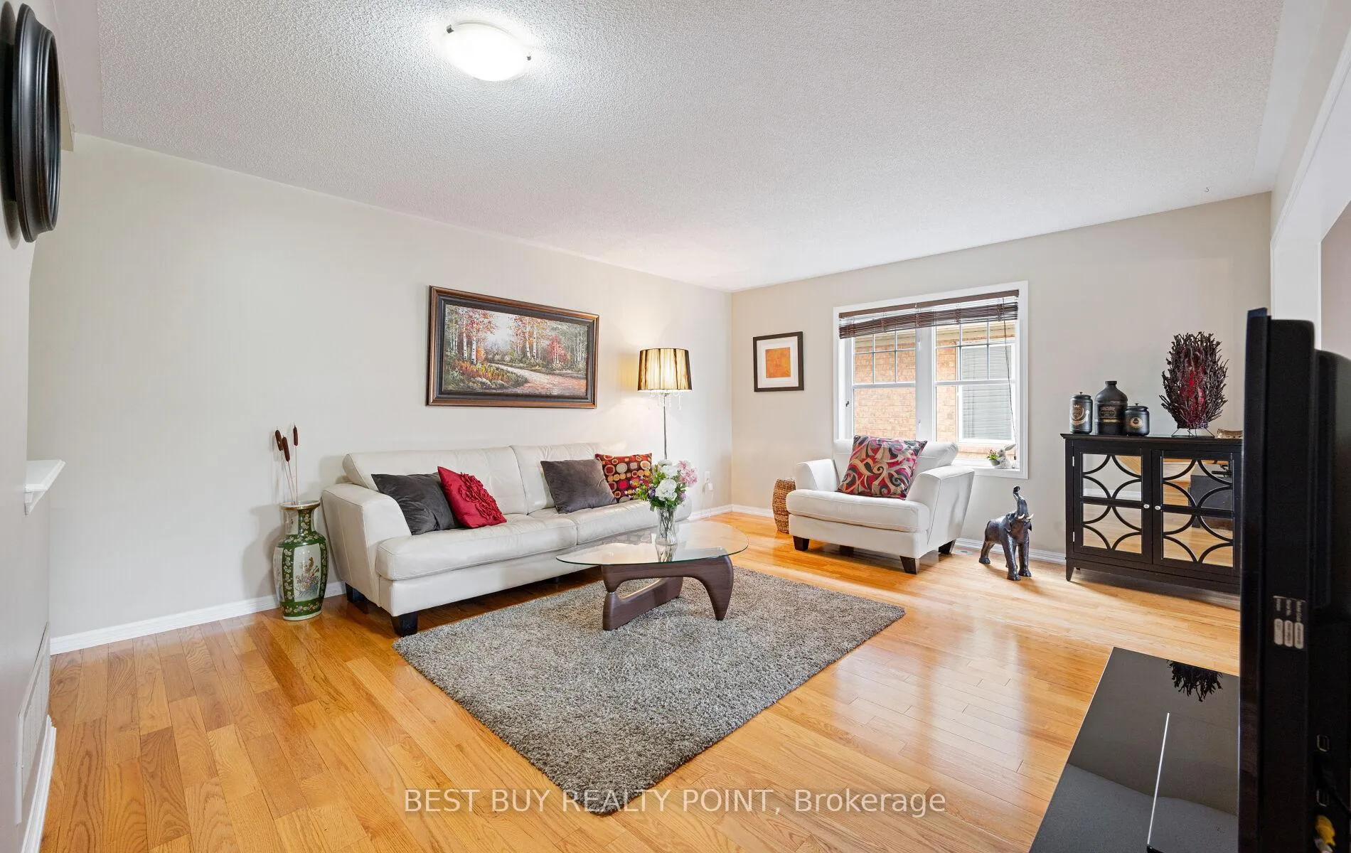 Photo 15 of 798 Shortreed Crescent, Milton, Coates — HOMEH