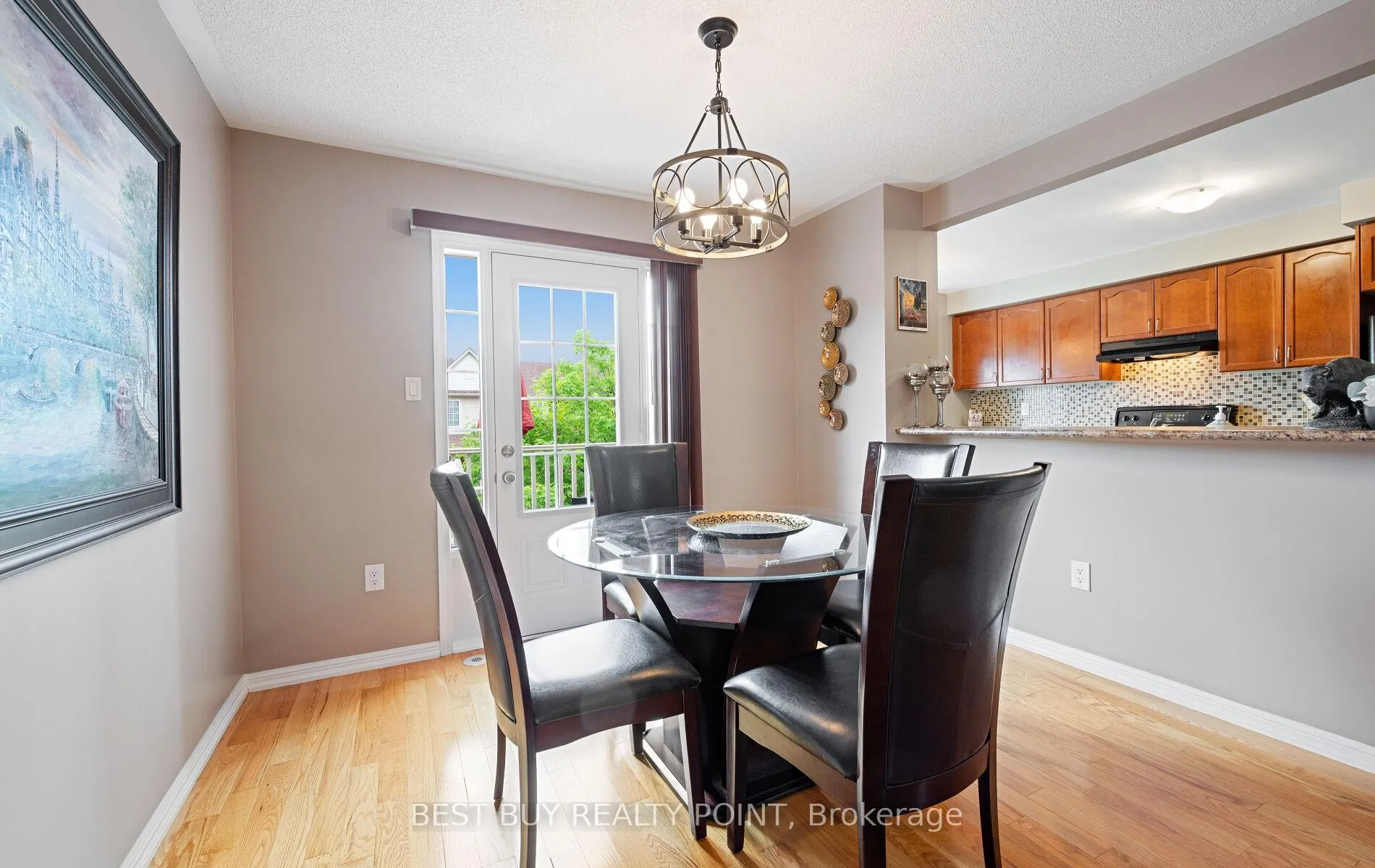 Photo 21 of 798 Shortreed Crescent, Milton, Coates — HOMEH