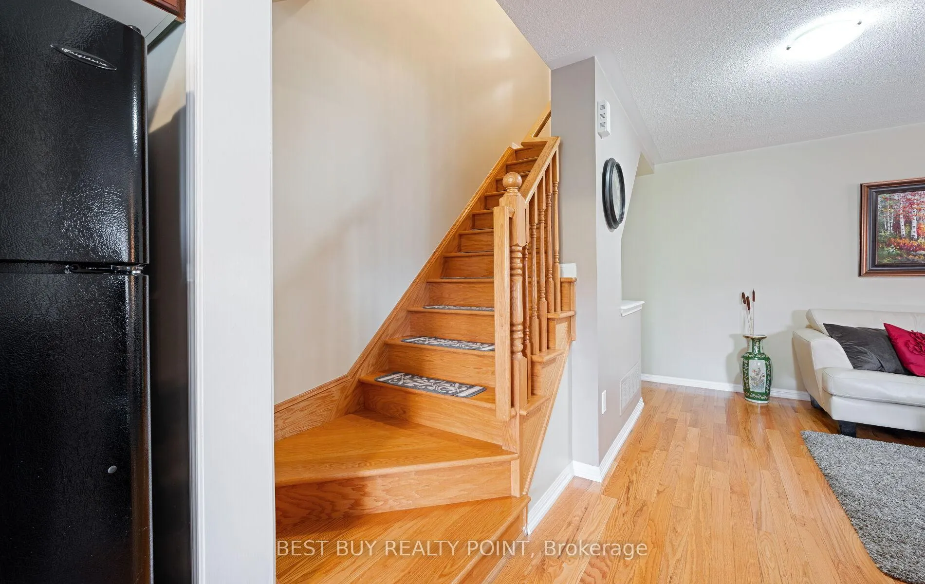 Photo 33 of 798 Shortreed Crescent, Milton, Coates — HOMEH