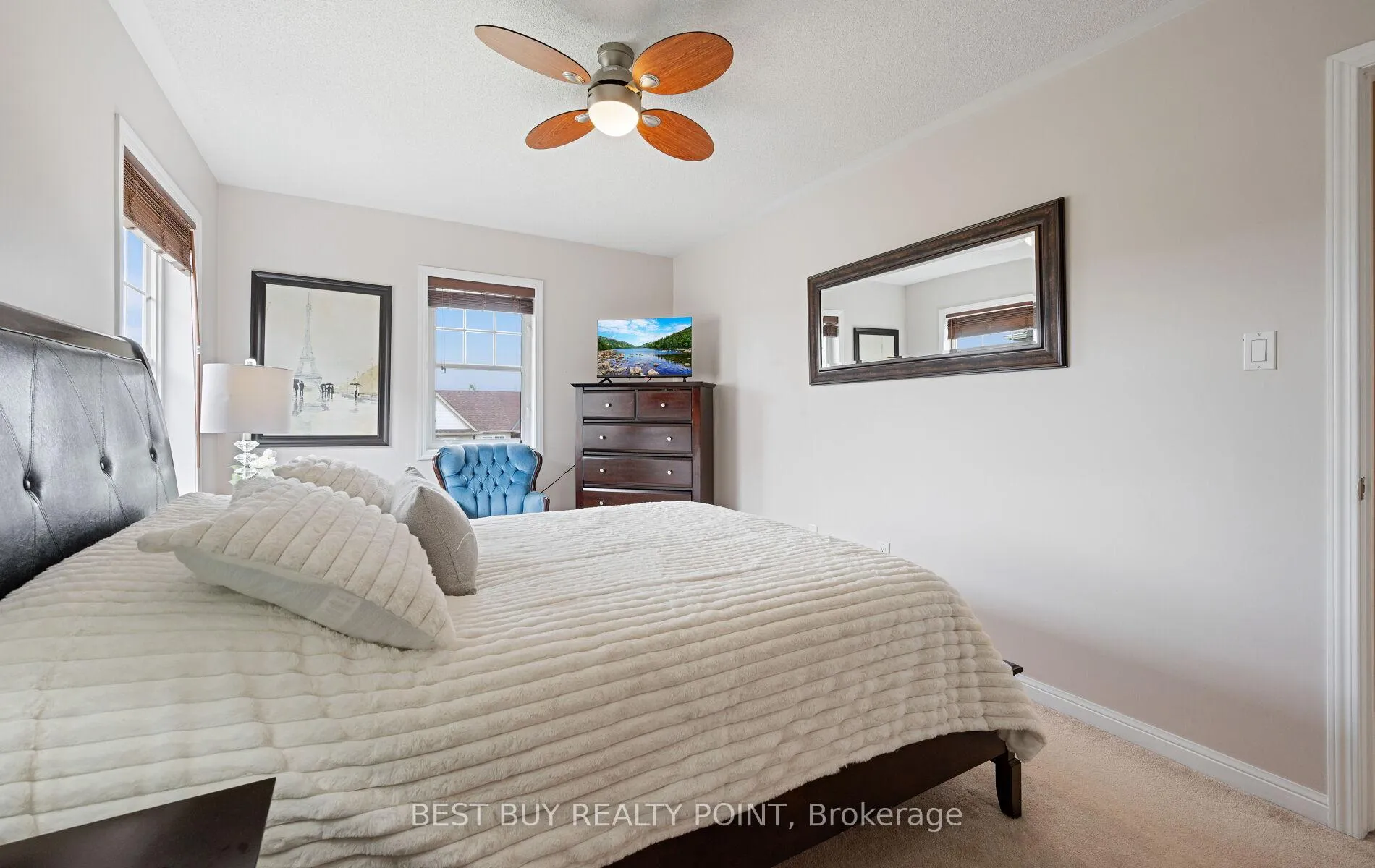 Photo 35 of 798 Shortreed Crescent, Milton, Coates — HOMEH
