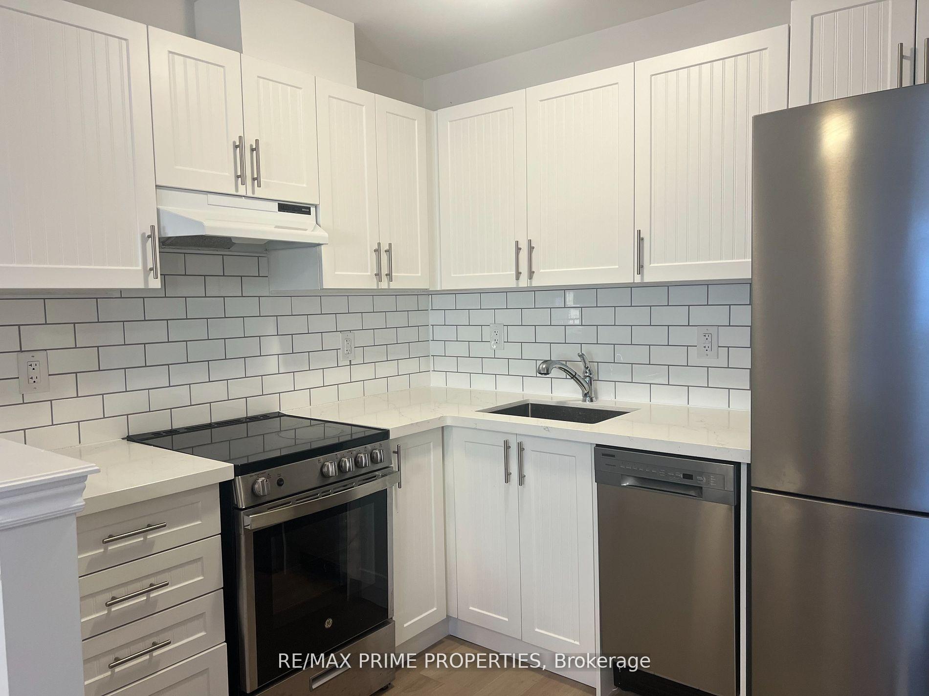 Photo 2 of Unit Coach House, 8 Waterleaf Road, Markham, Cornell — HOMEH
