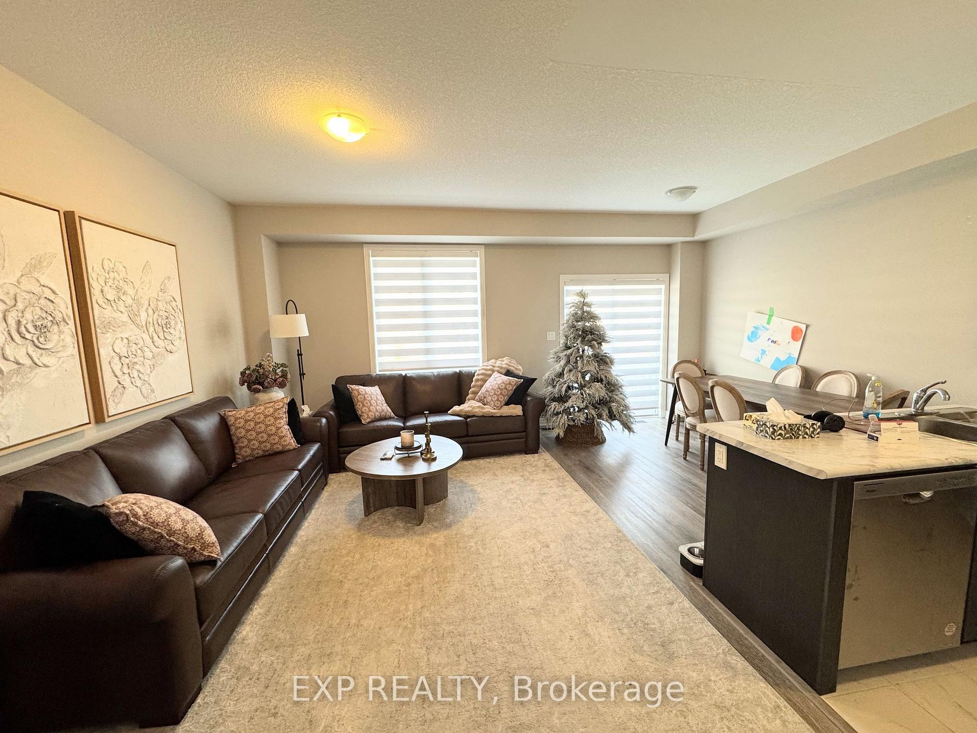 Photo 6 of 32 Linden Park Lane, Hamilton, Hill Park — HOMEH