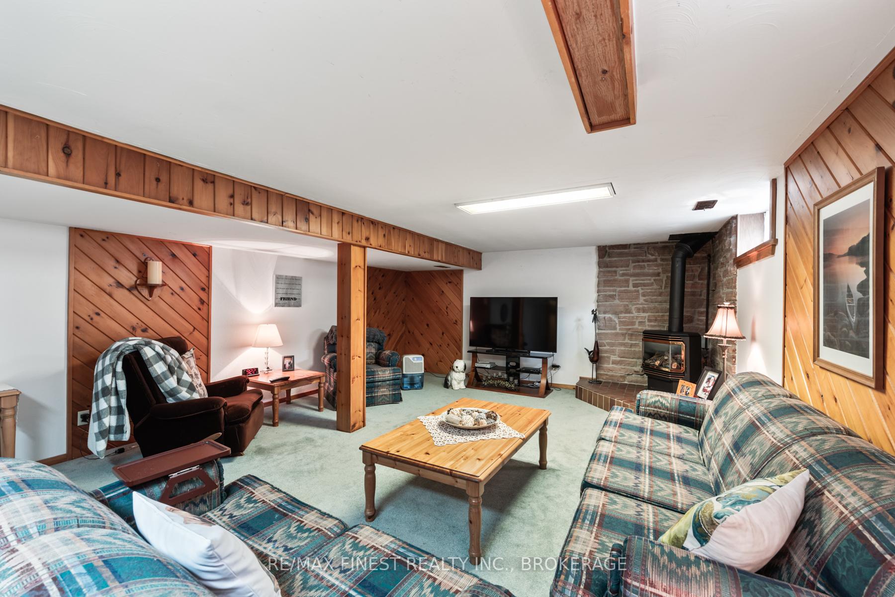 Photo 32 of 984 Lincoln Drive, Kingston, South of Taylor-Kidd Blvd — HOMEH