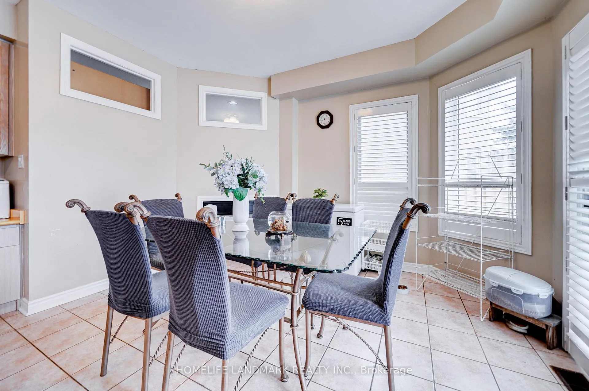 Photo 8 of 35 Forester Crescent, Markham, Cachet — HOMEH