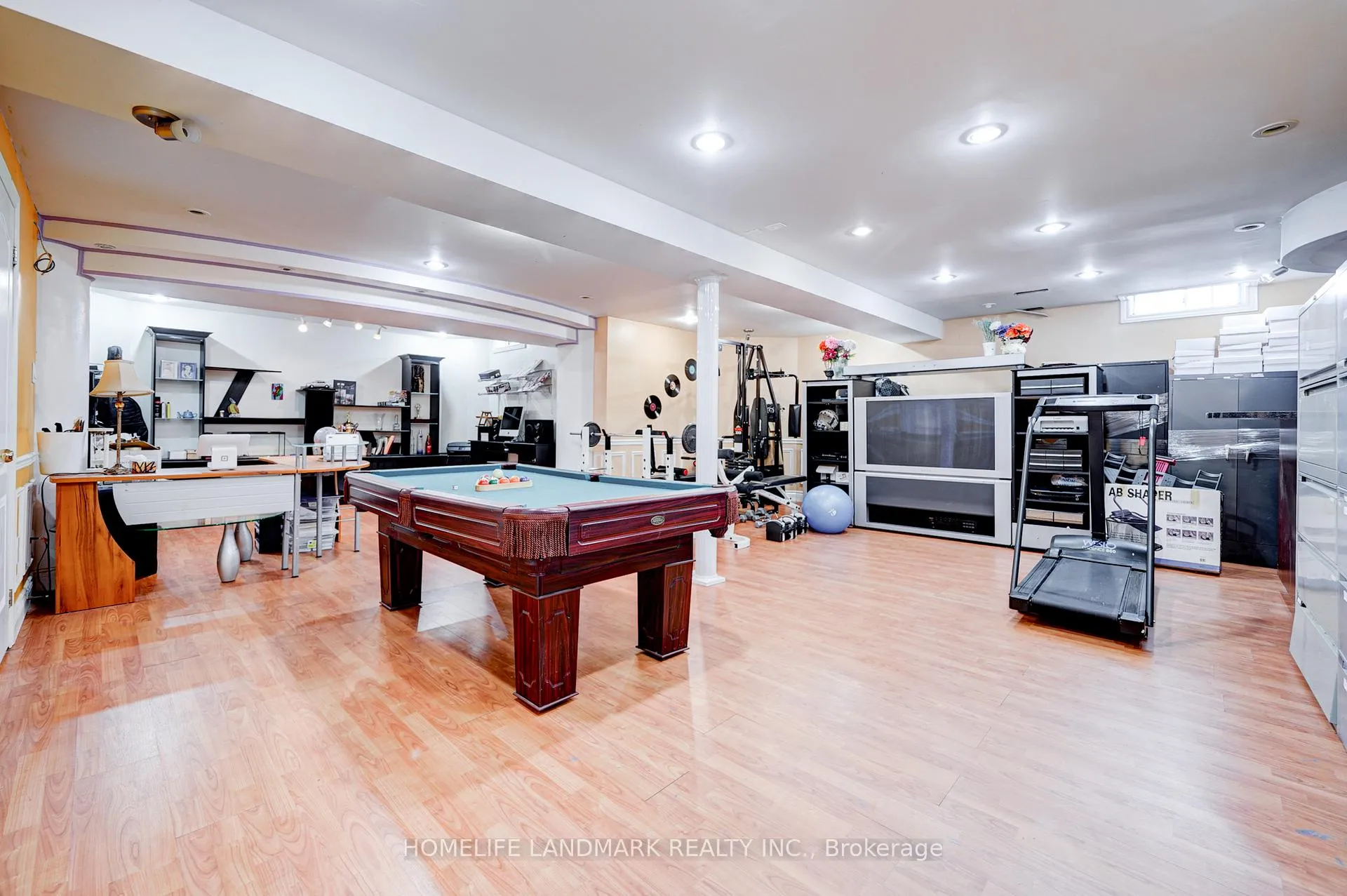Photo 21 of 35 Forester Crescent, Markham, Cachet — HOMEH