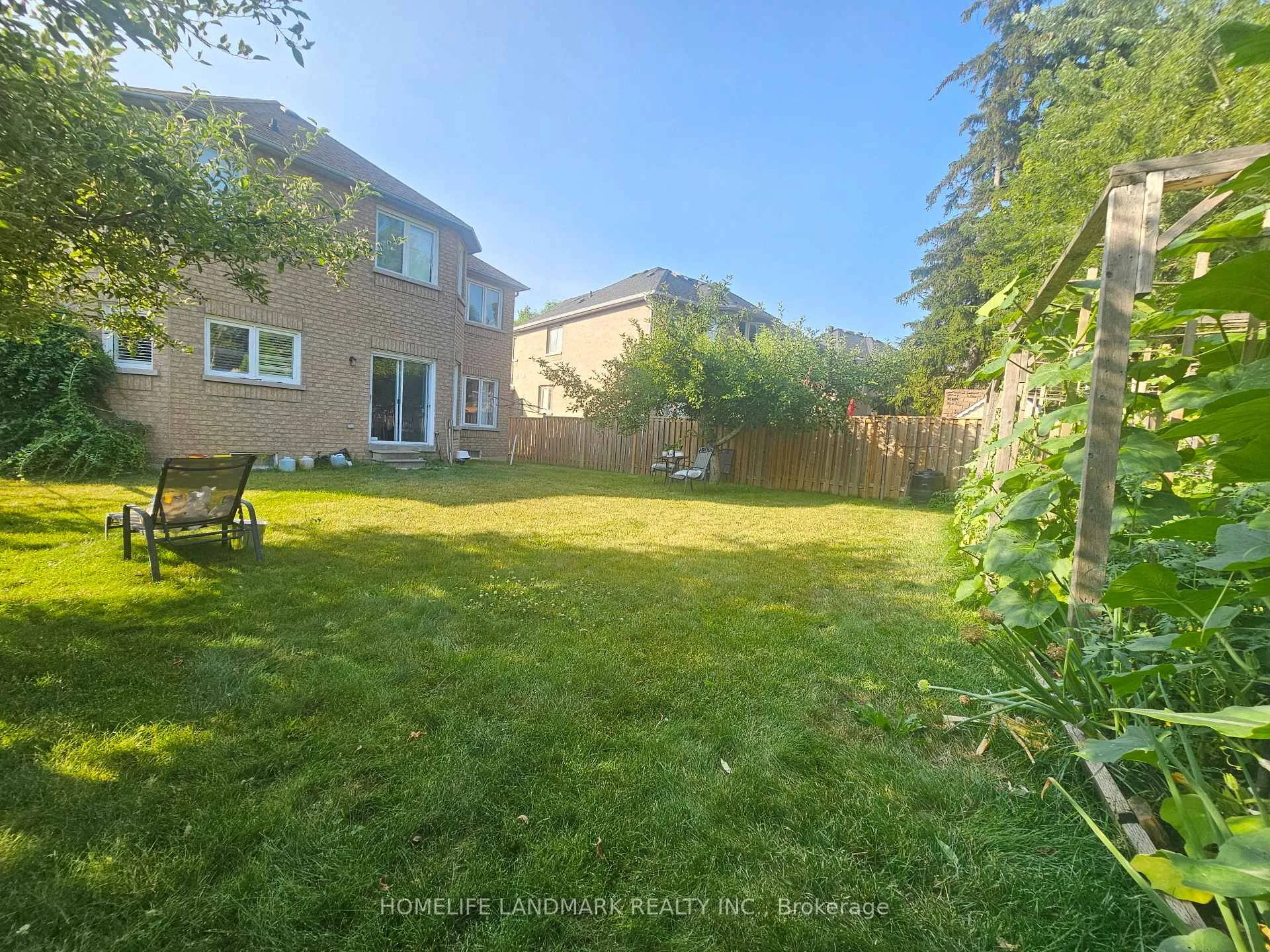 Photo 22 of 35 Forester Crescent, Markham, Cachet — HOMEH