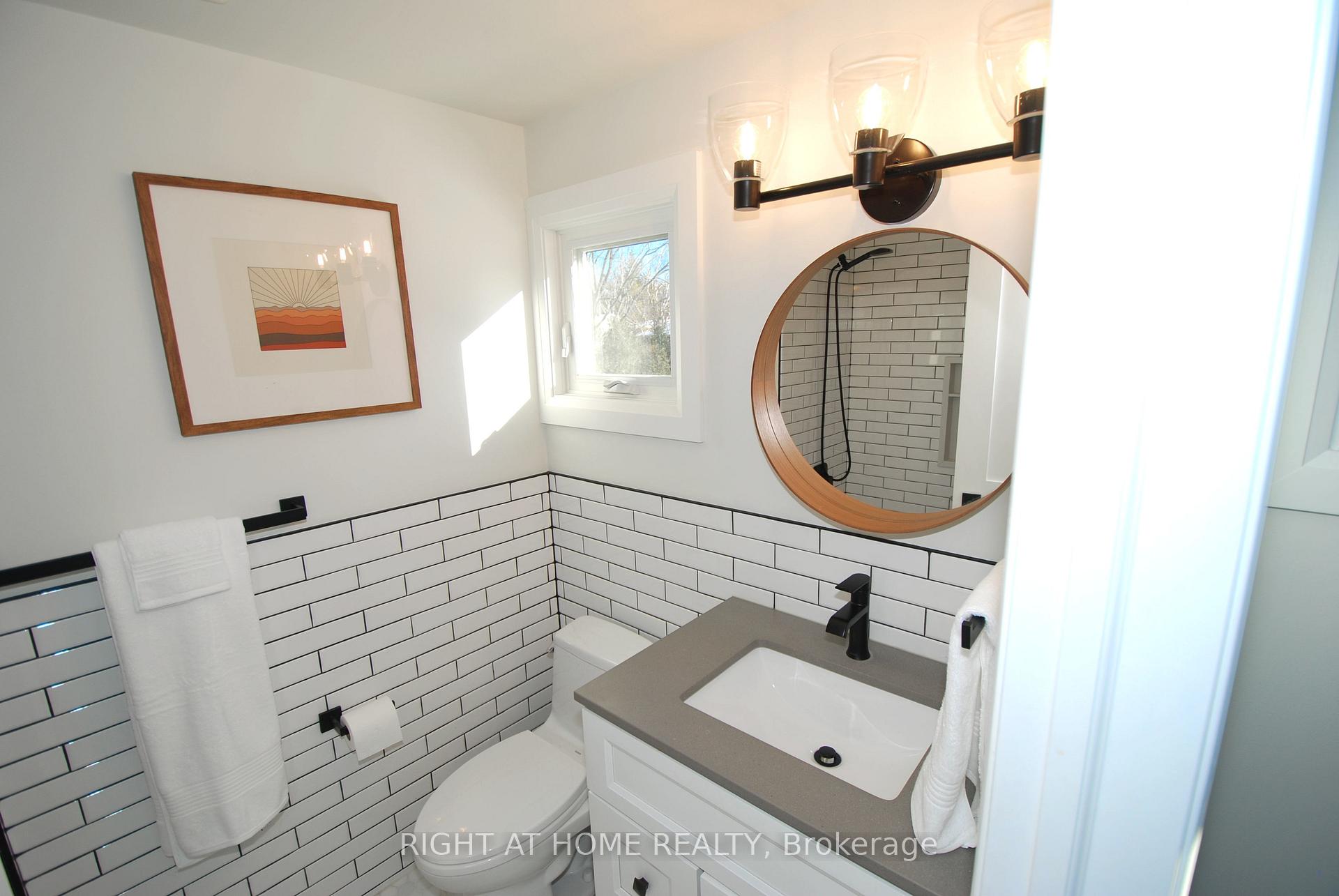 Photo 28 of 32 Braeburn Drive, Markham, Aileen-Willowbrook — HOMEH