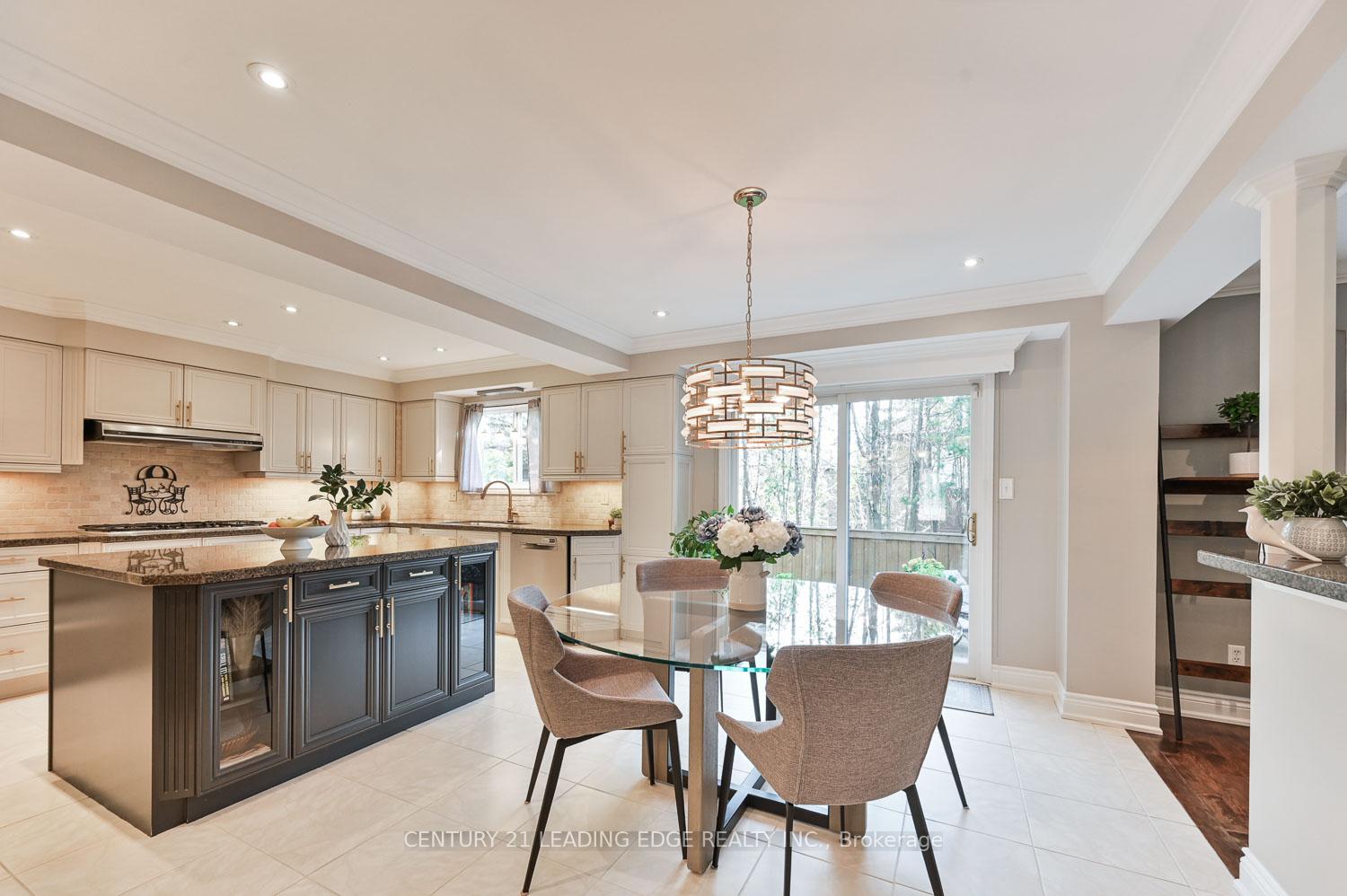 Photo 15 of 53 Mccarty Crescent, Markham, Markham Village — HOMEH