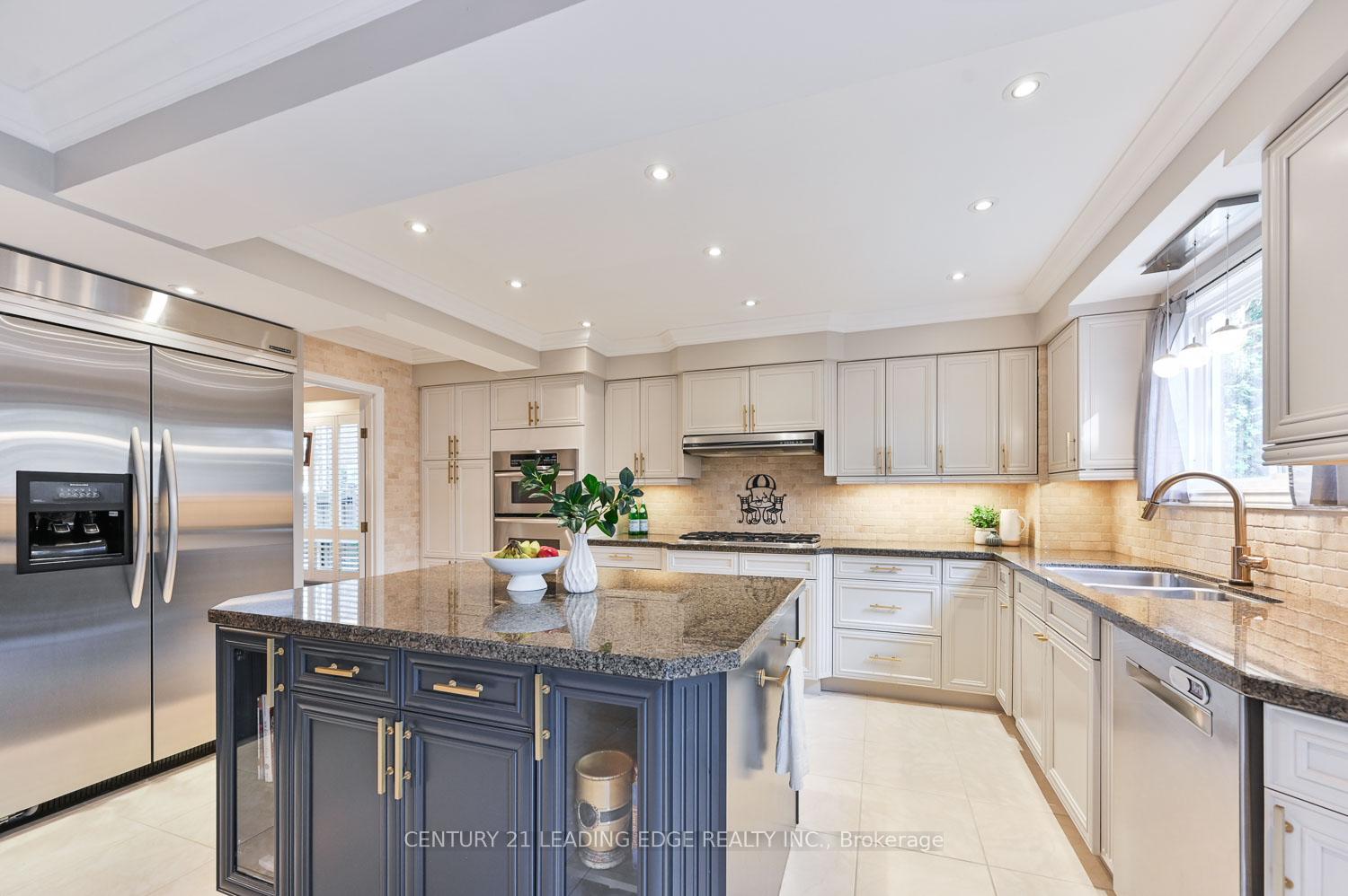Photo 17 of 53 Mccarty Crescent, Markham, Markham Village — HOMEH
