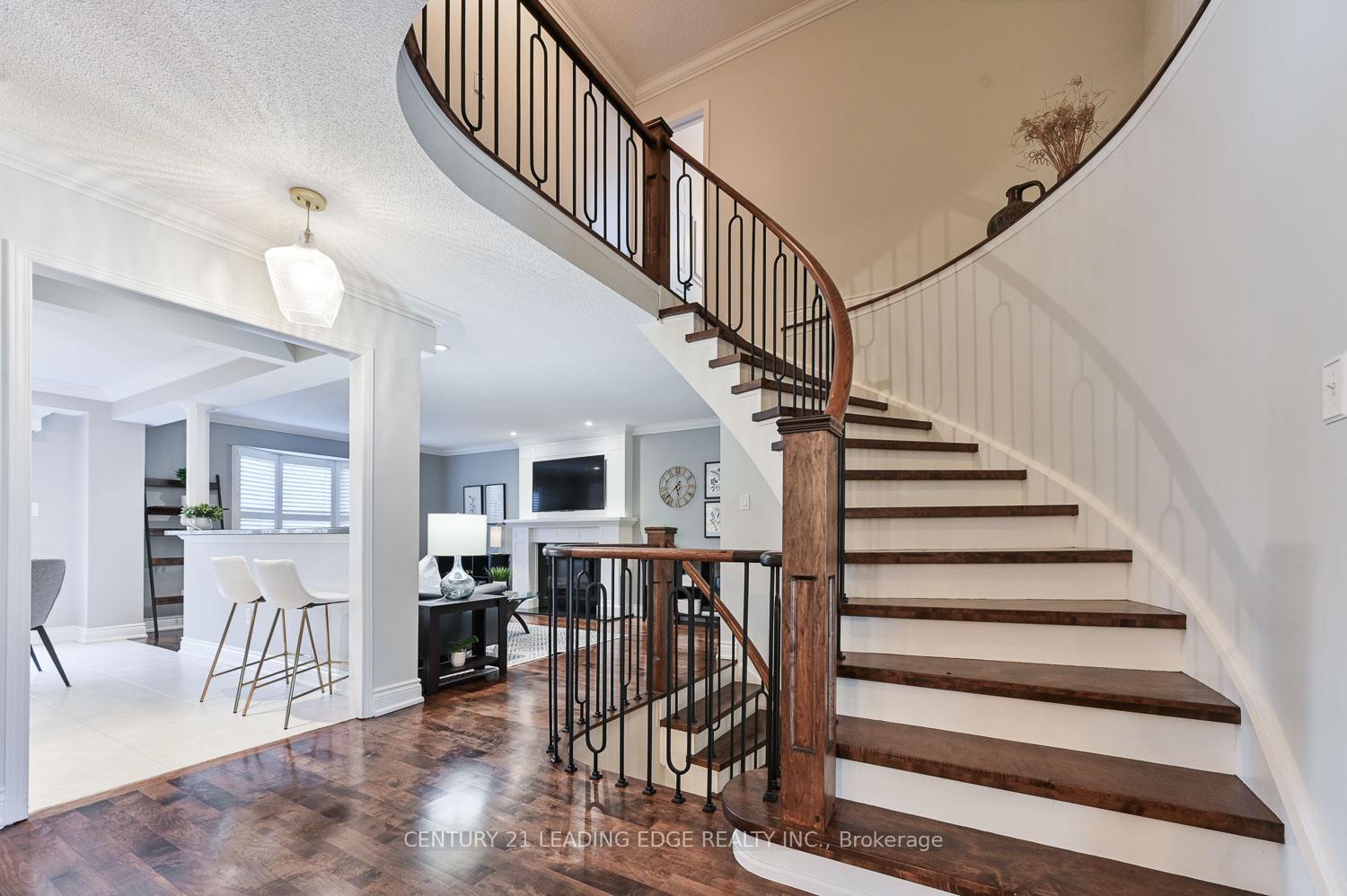 Photo 22 of 53 Mccarty Crescent, Markham, Markham Village — HOMEH
