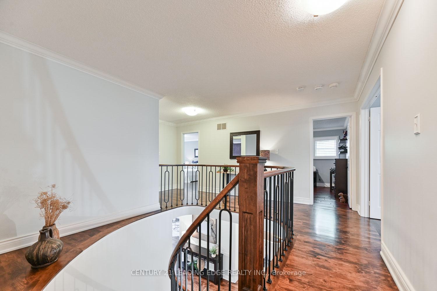 Photo 23 of 53 Mccarty Crescent, Markham, Markham Village — HOMEH