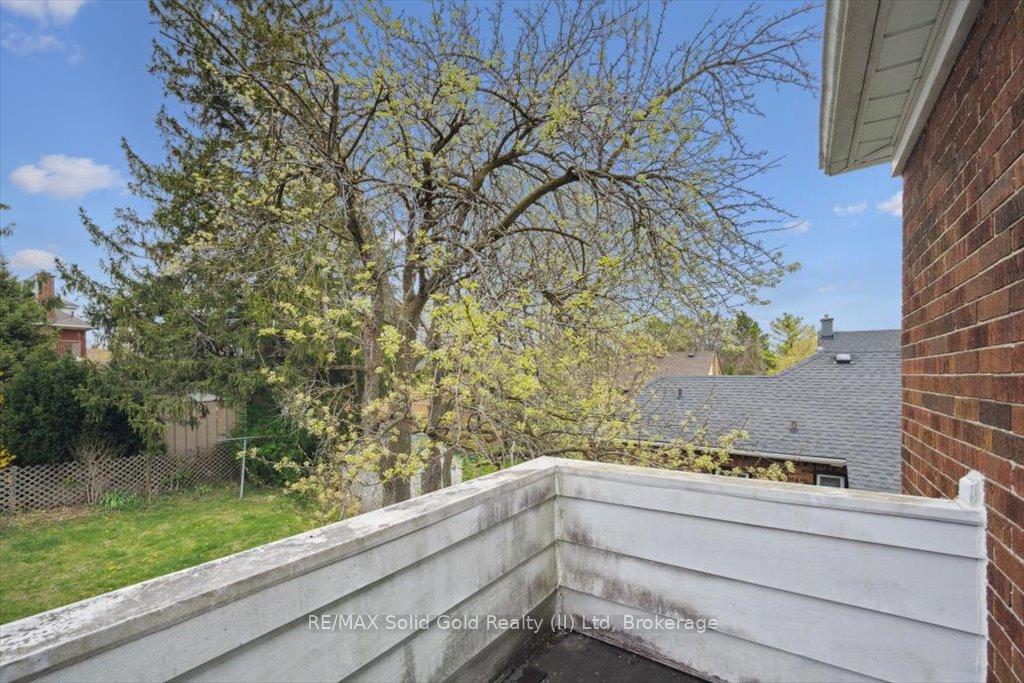 Photo 20 of 14 Henry Street, Kitchener — HOMEH
