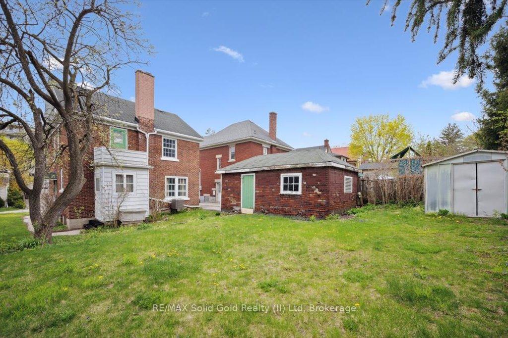 Photo 35 of 14 Henry Street, Kitchener — HOMEH