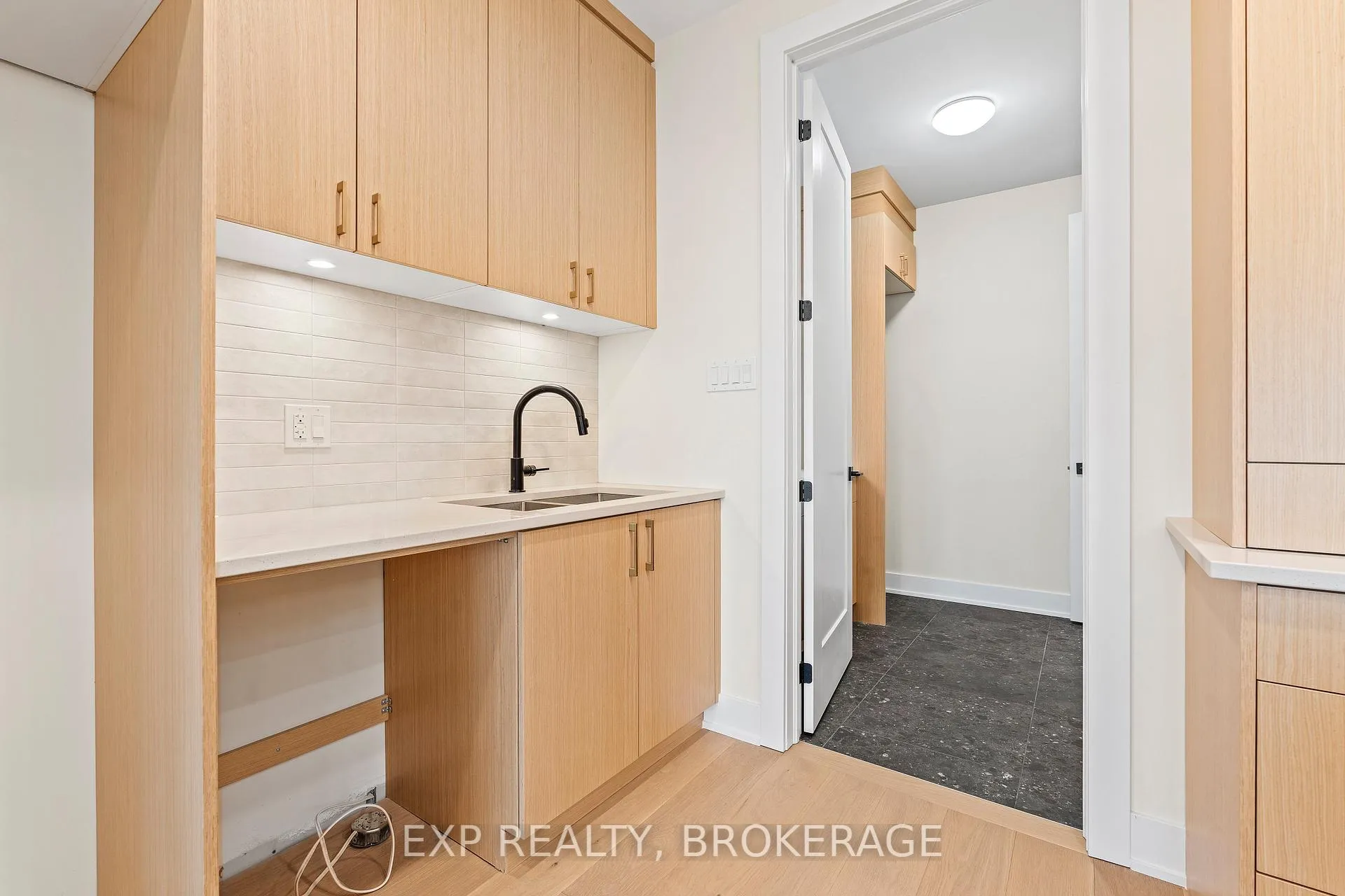 Photo 20 of 1257 Carfa Crescent, Kingston, City Northwest — HOMEH