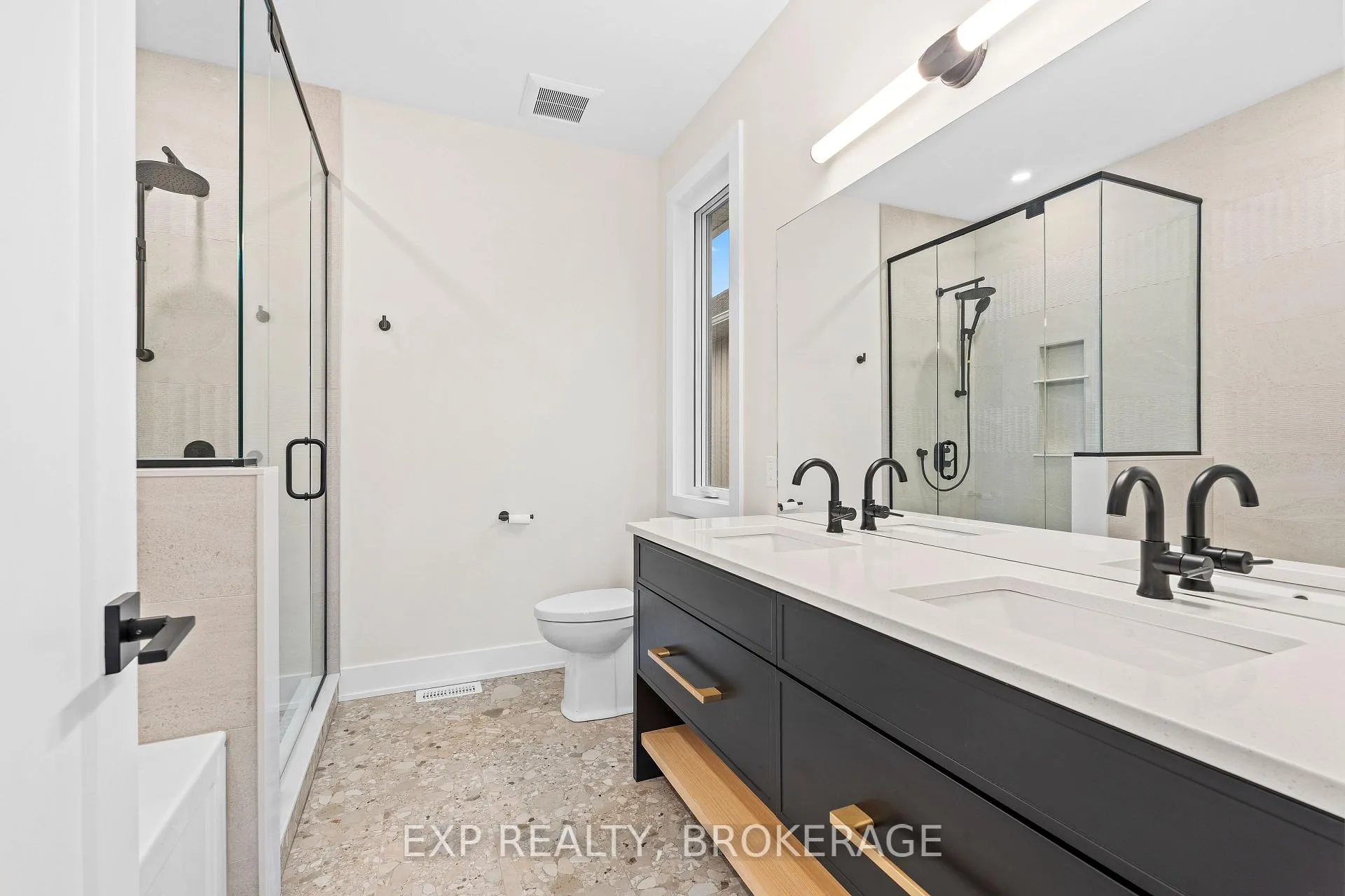 Photo 25 of 1257 Carfa Crescent, Kingston, City Northwest — HOMEH