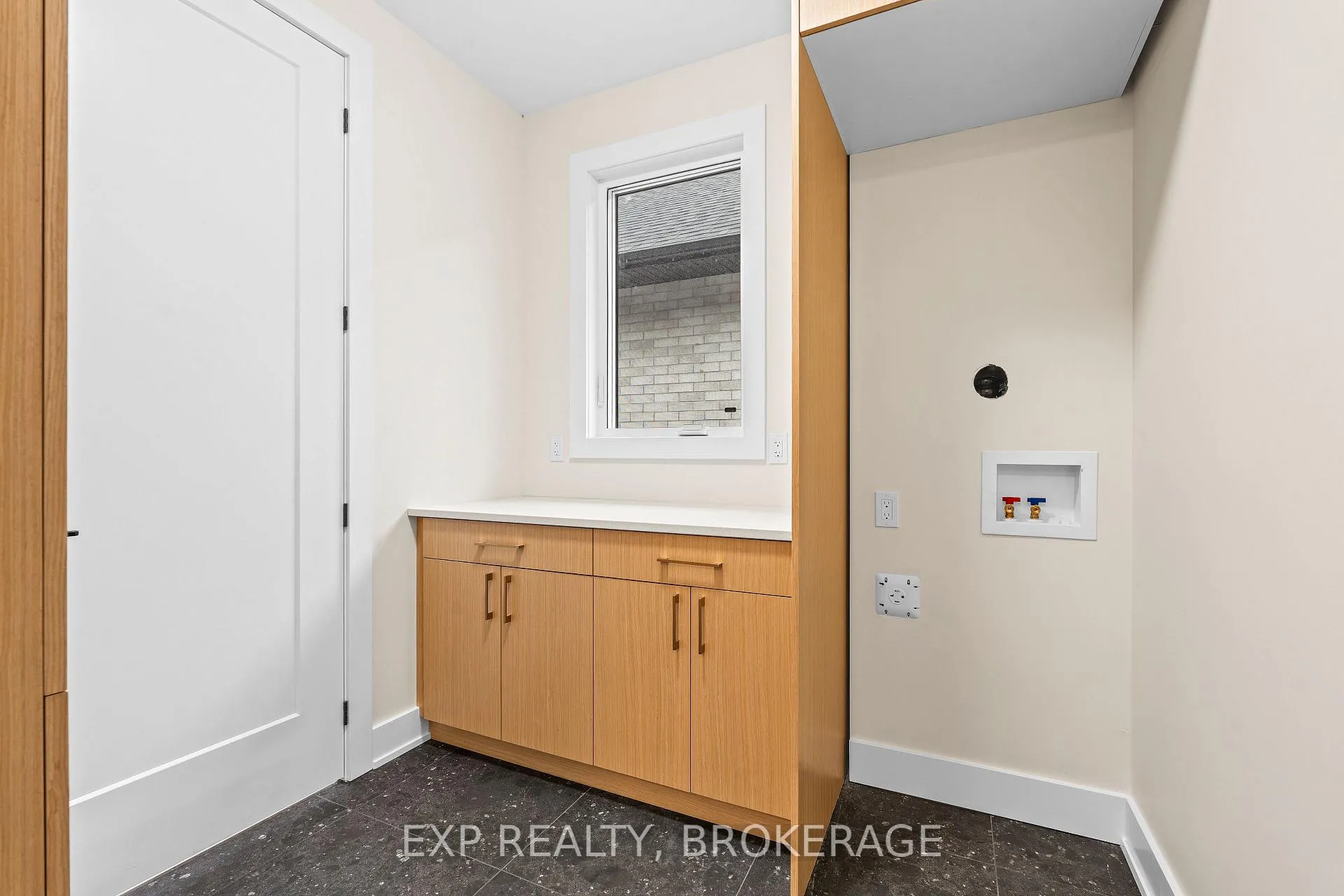 Photo 27 of 1257 Carfa Crescent, Kingston, City Northwest — HOMEH